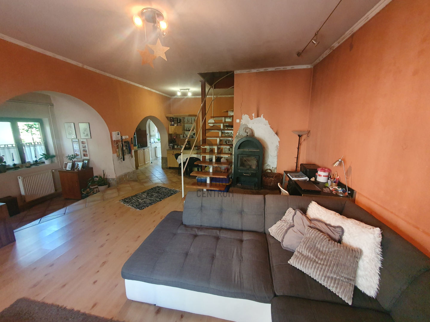 Gallery zoom image