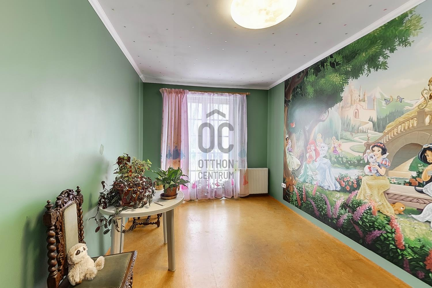 Gallery zoom image