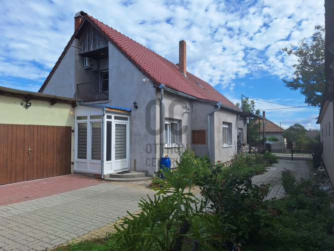 Családi ház · 7 hálószoba · 161 m² · 58.500.000 Ft