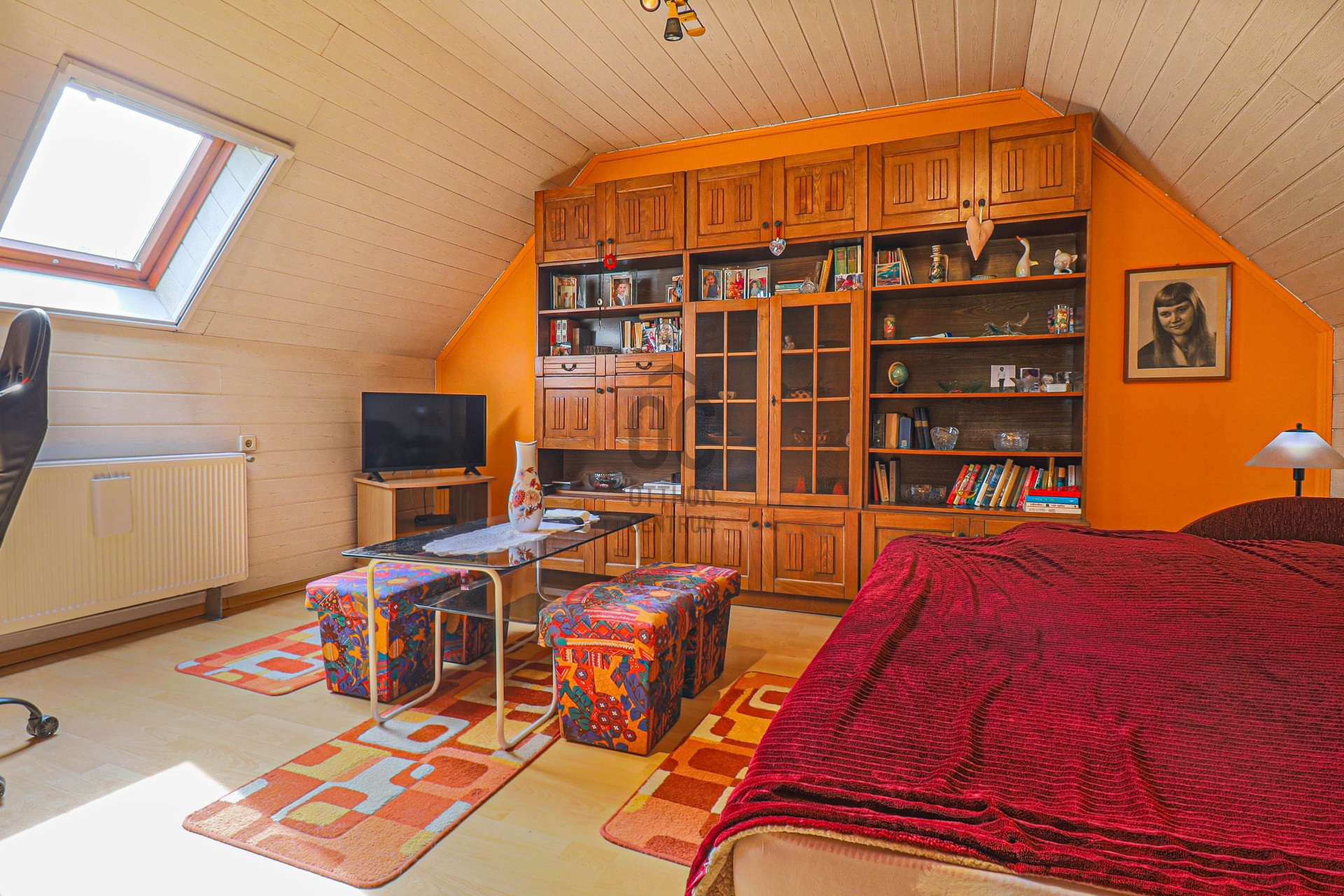 Gallery zoom image