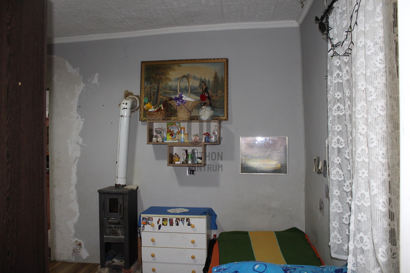 Gallery zoom image