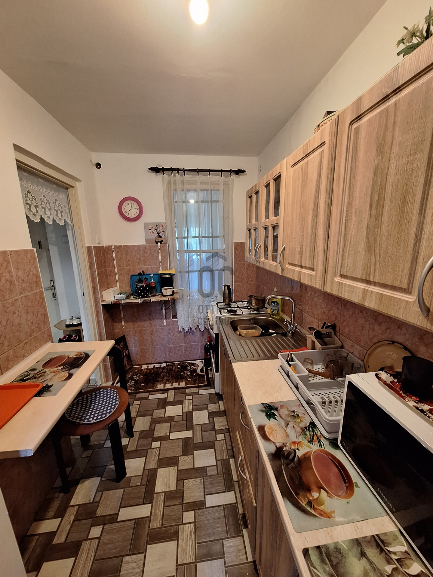 Gallery zoom image