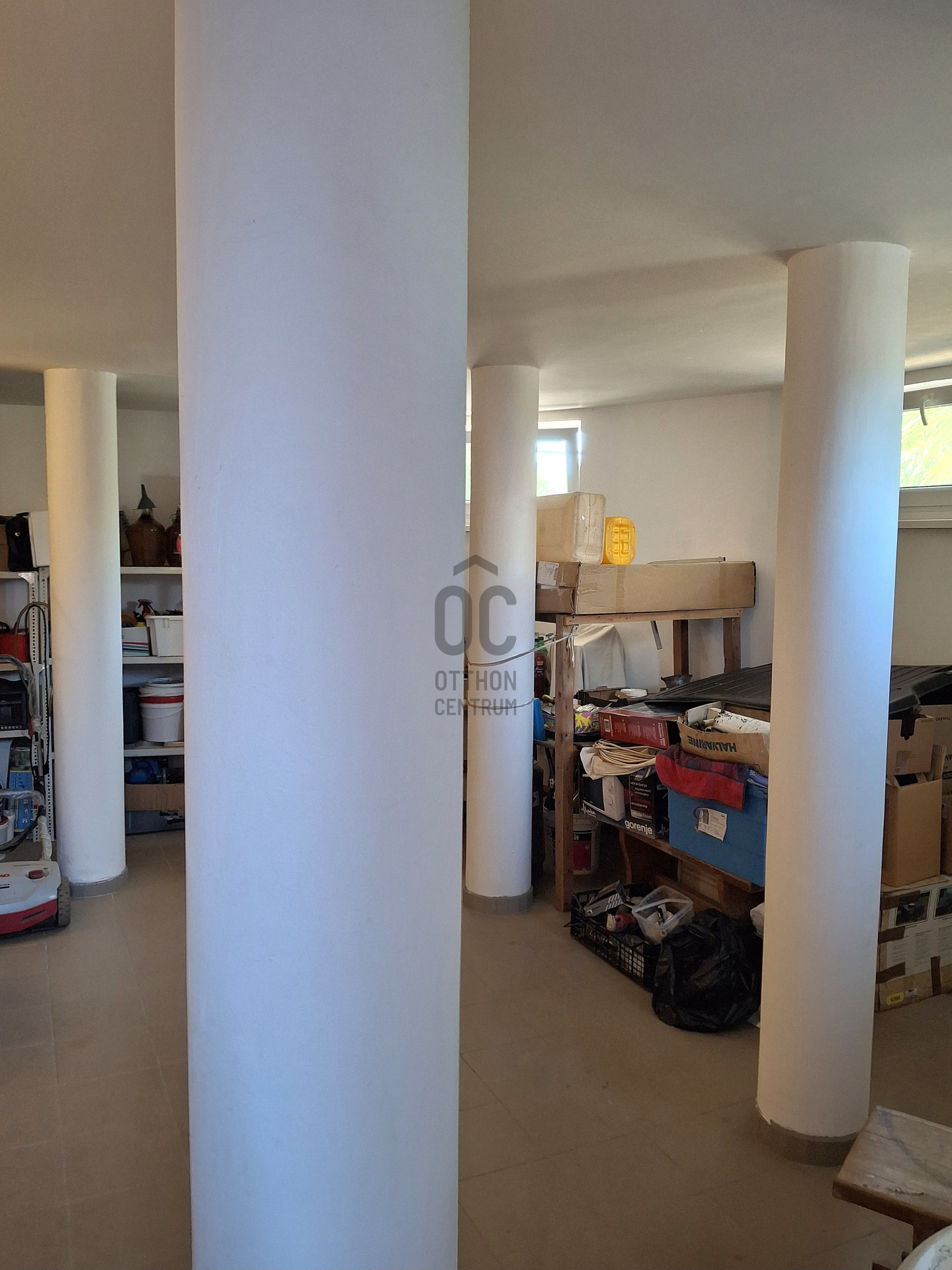 Gallery zoom image