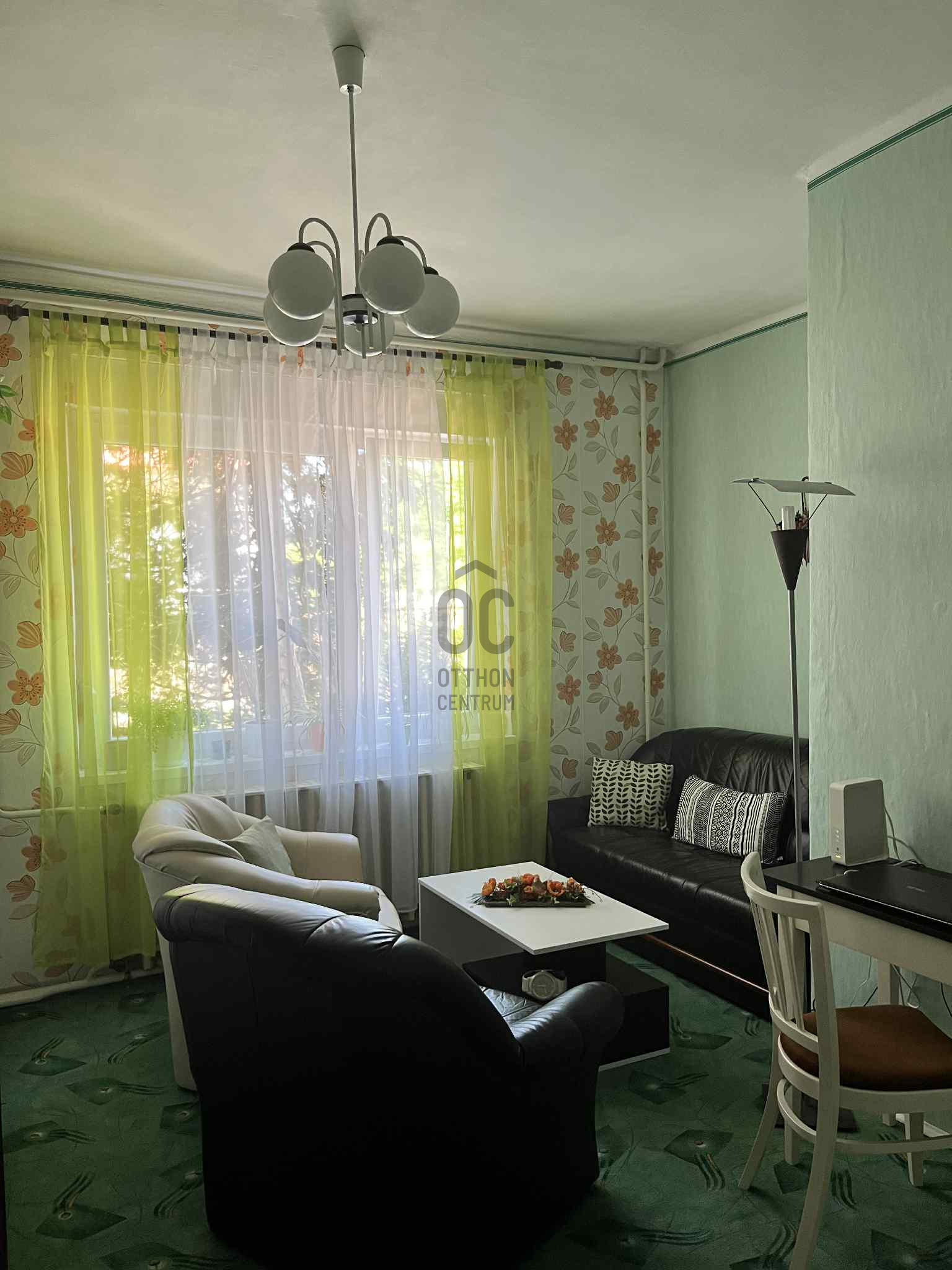 Gallery zoom image
