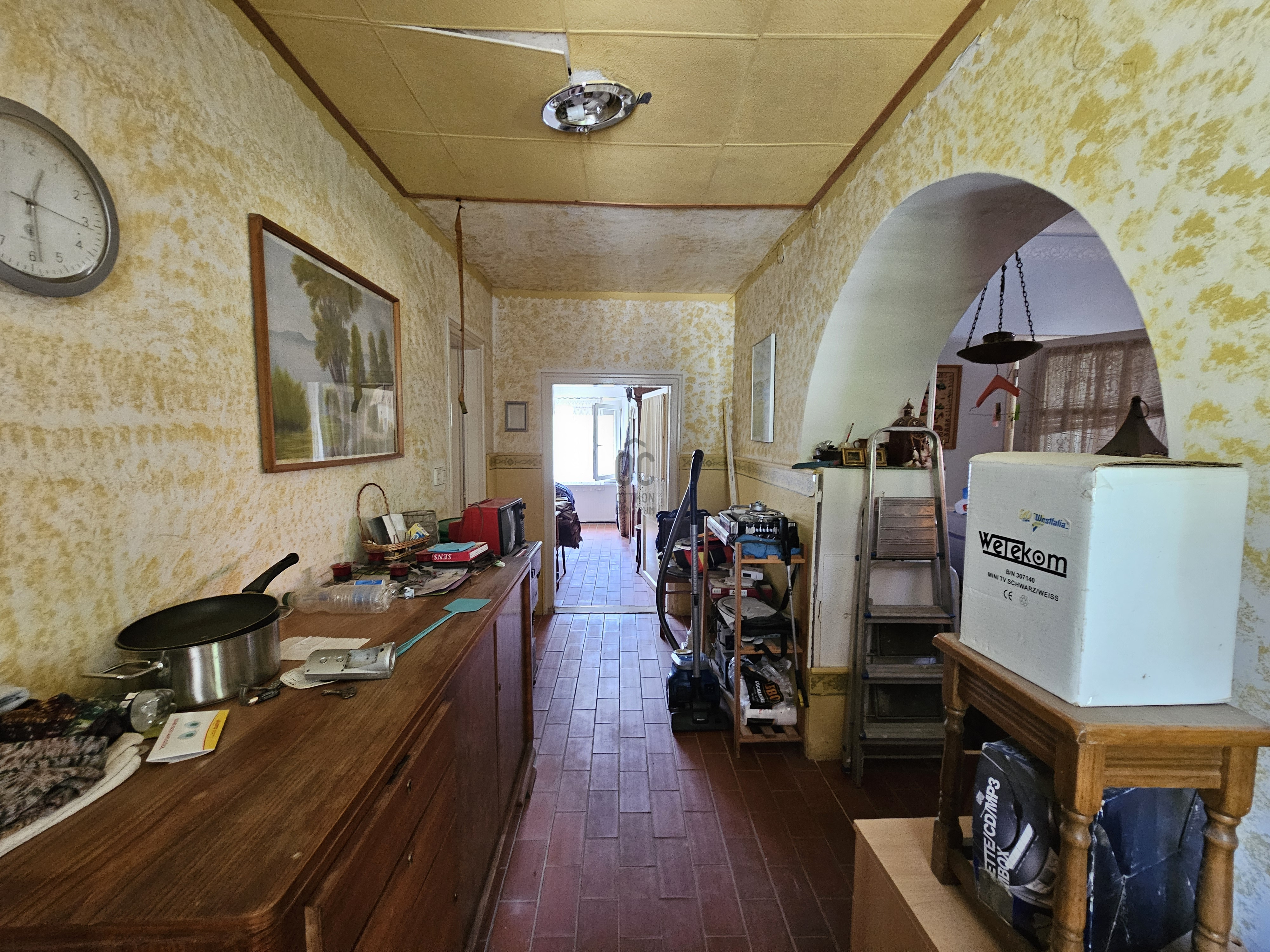 Gallery zoom image
