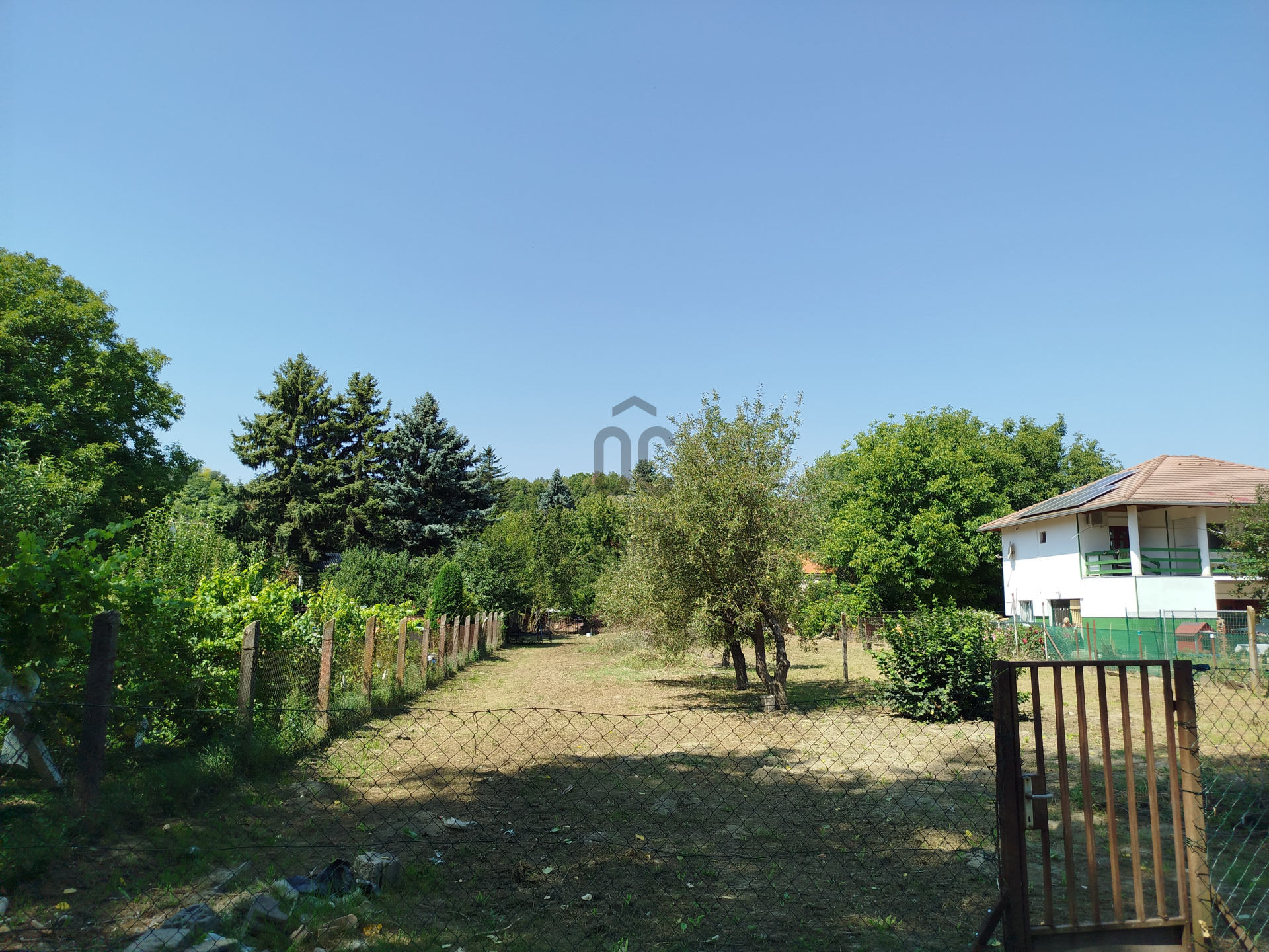 Gallery zoom image