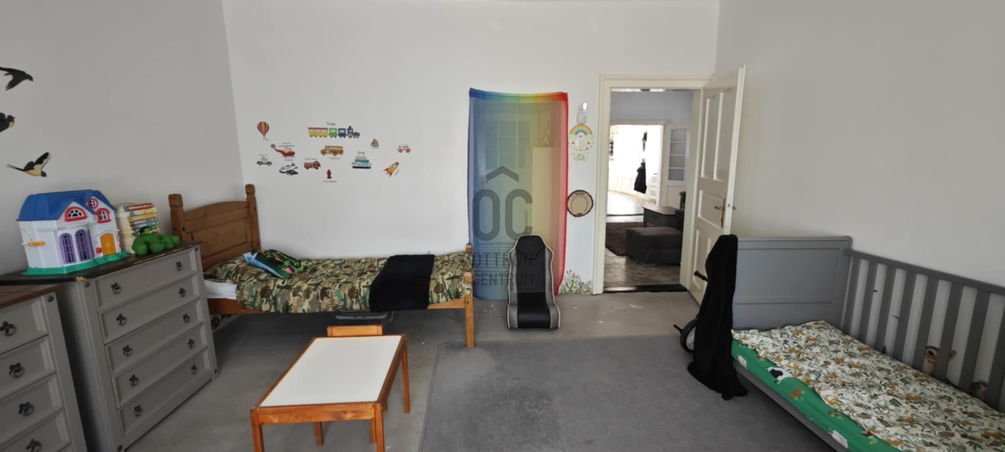 Gallery zoom image
