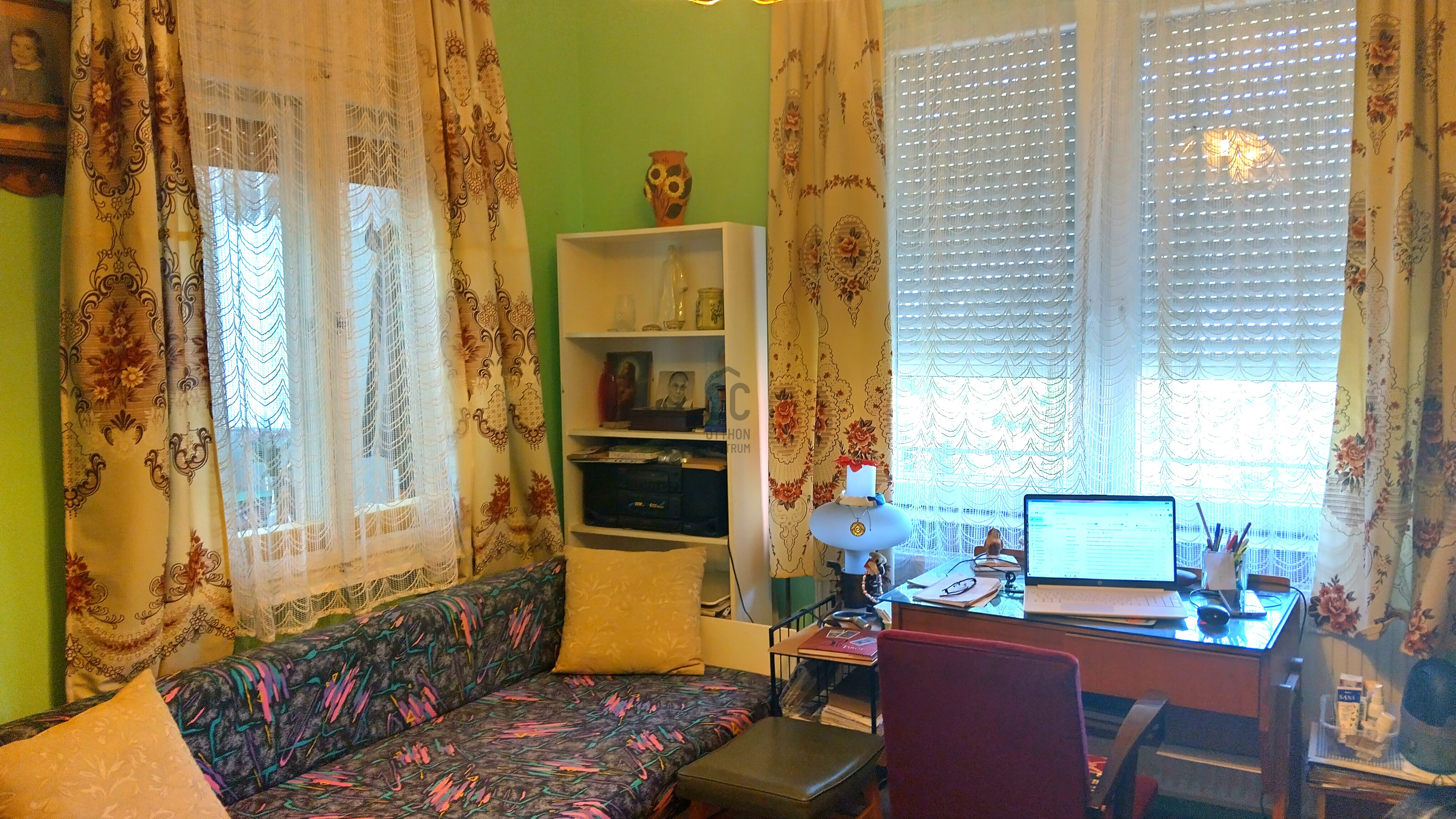 Gallery zoom image