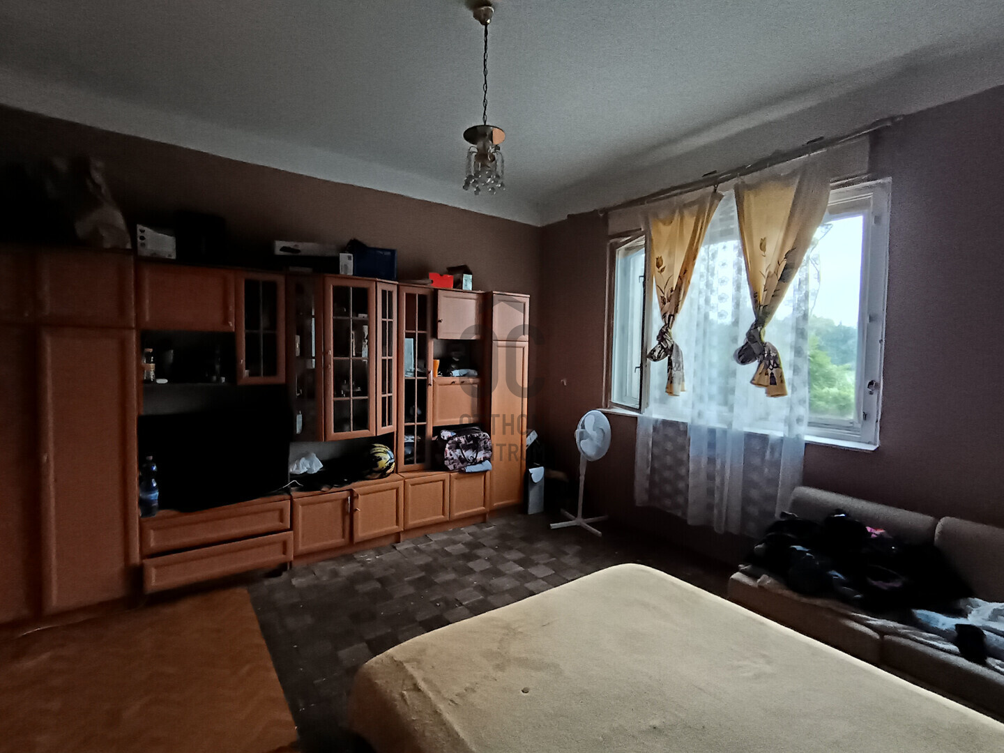 Gallery zoom image