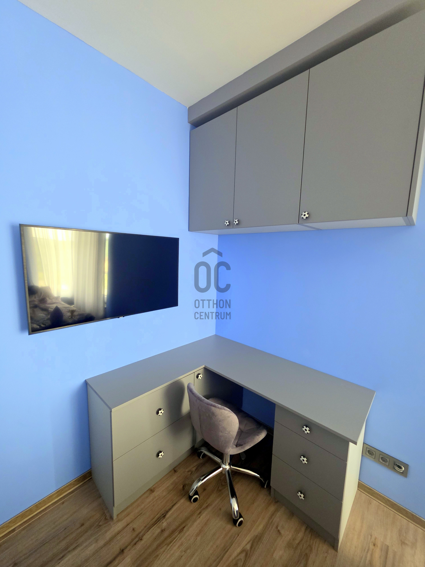 Gallery zoom image