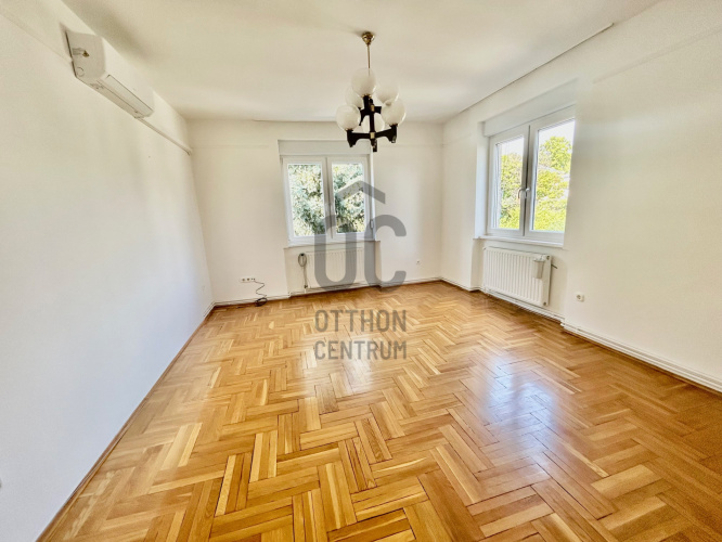 Lakás · 3 hálószoba · 52 m² · 275.000 Ft