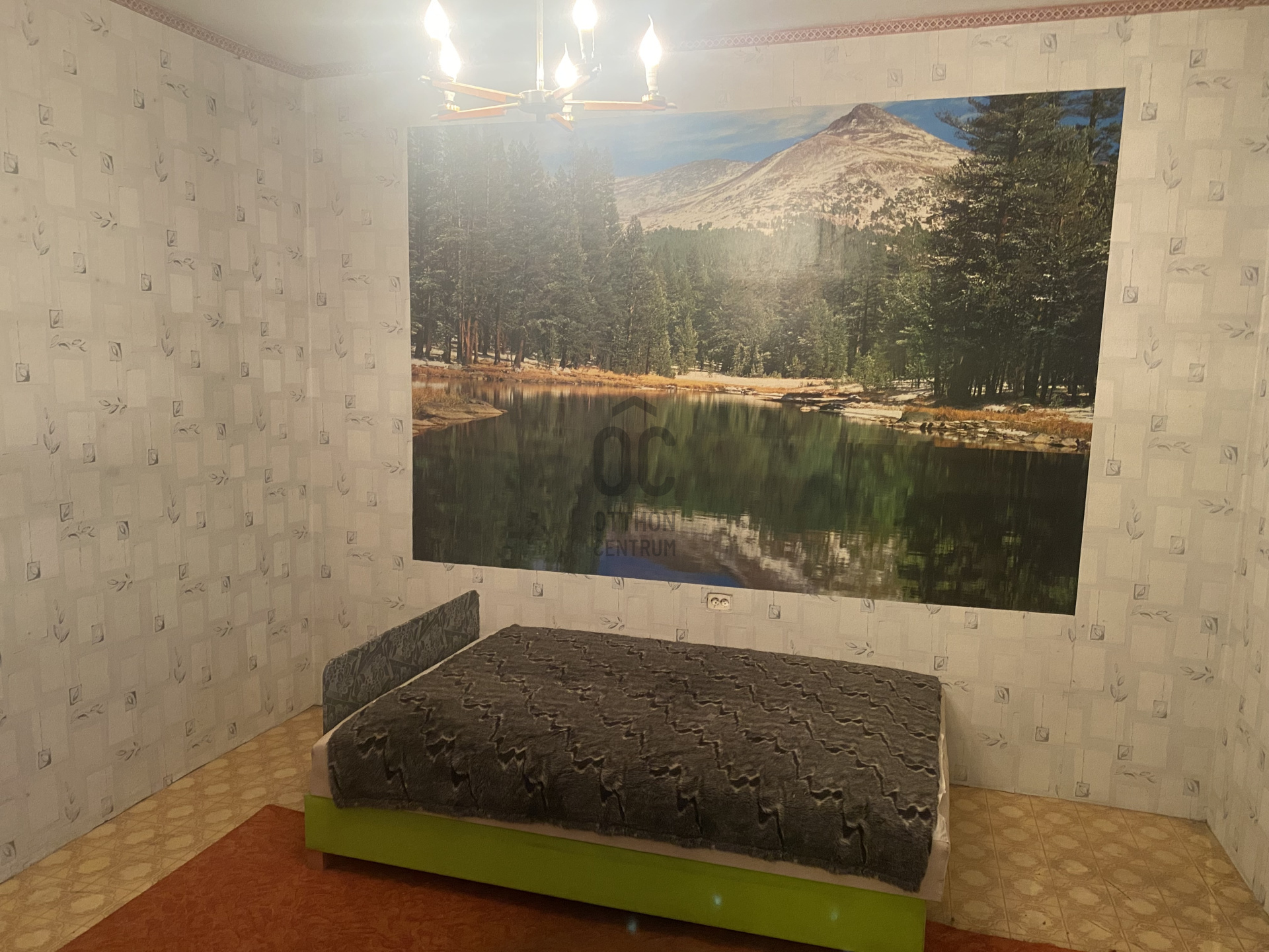 Gallery zoom image