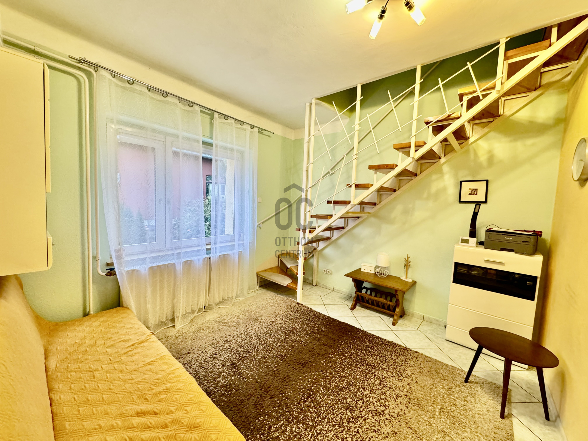 Gallery zoom image