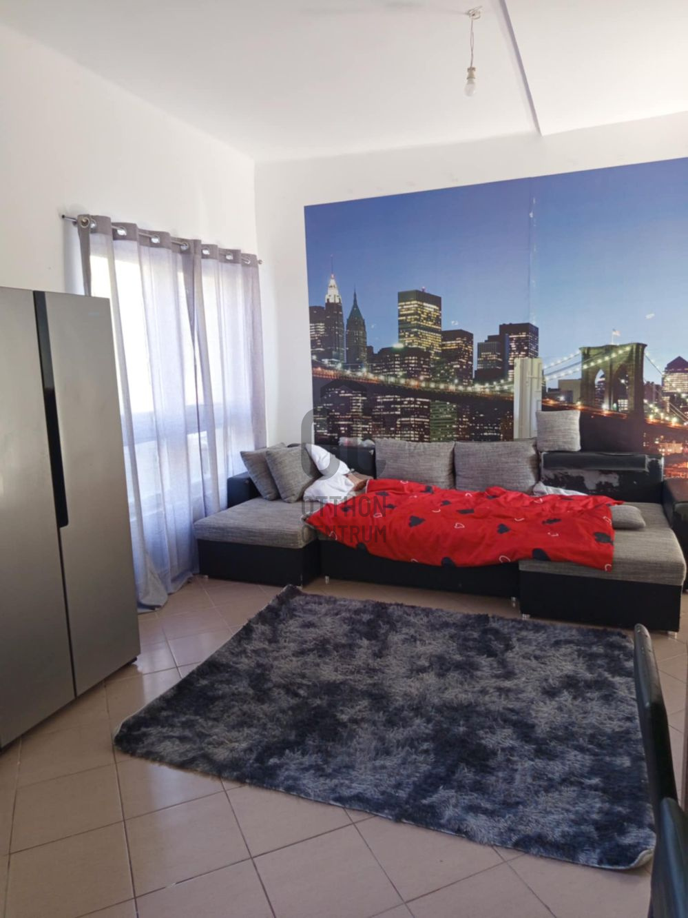 Gallery zoom image