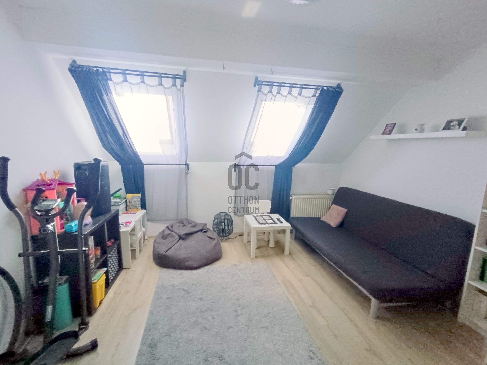 Gallery zoom image
