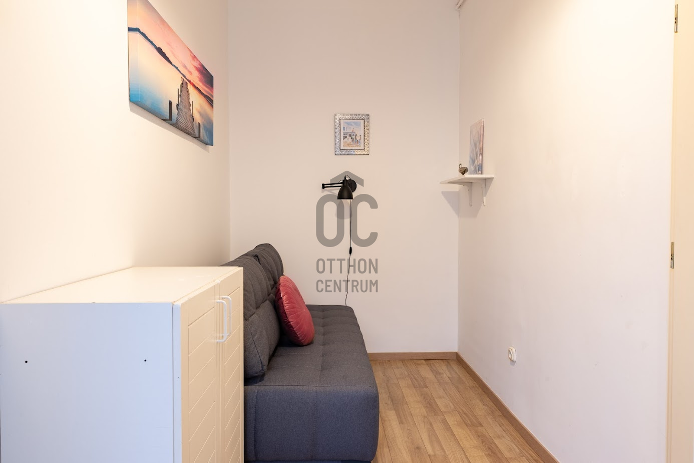 Gallery zoom image