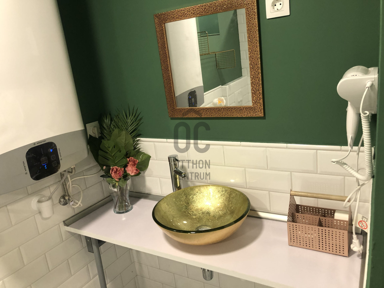 Gallery zoom image