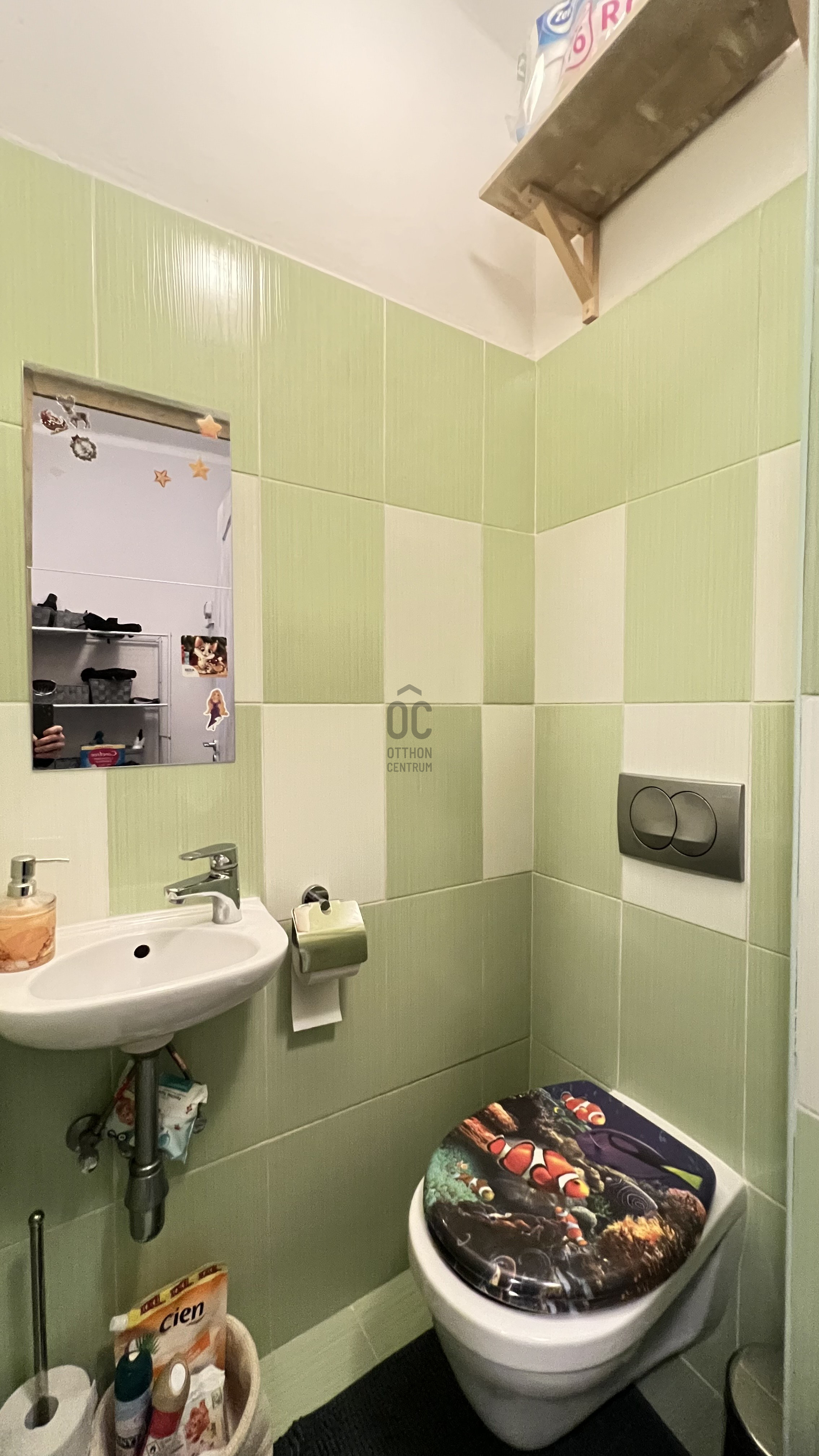 Gallery zoom image