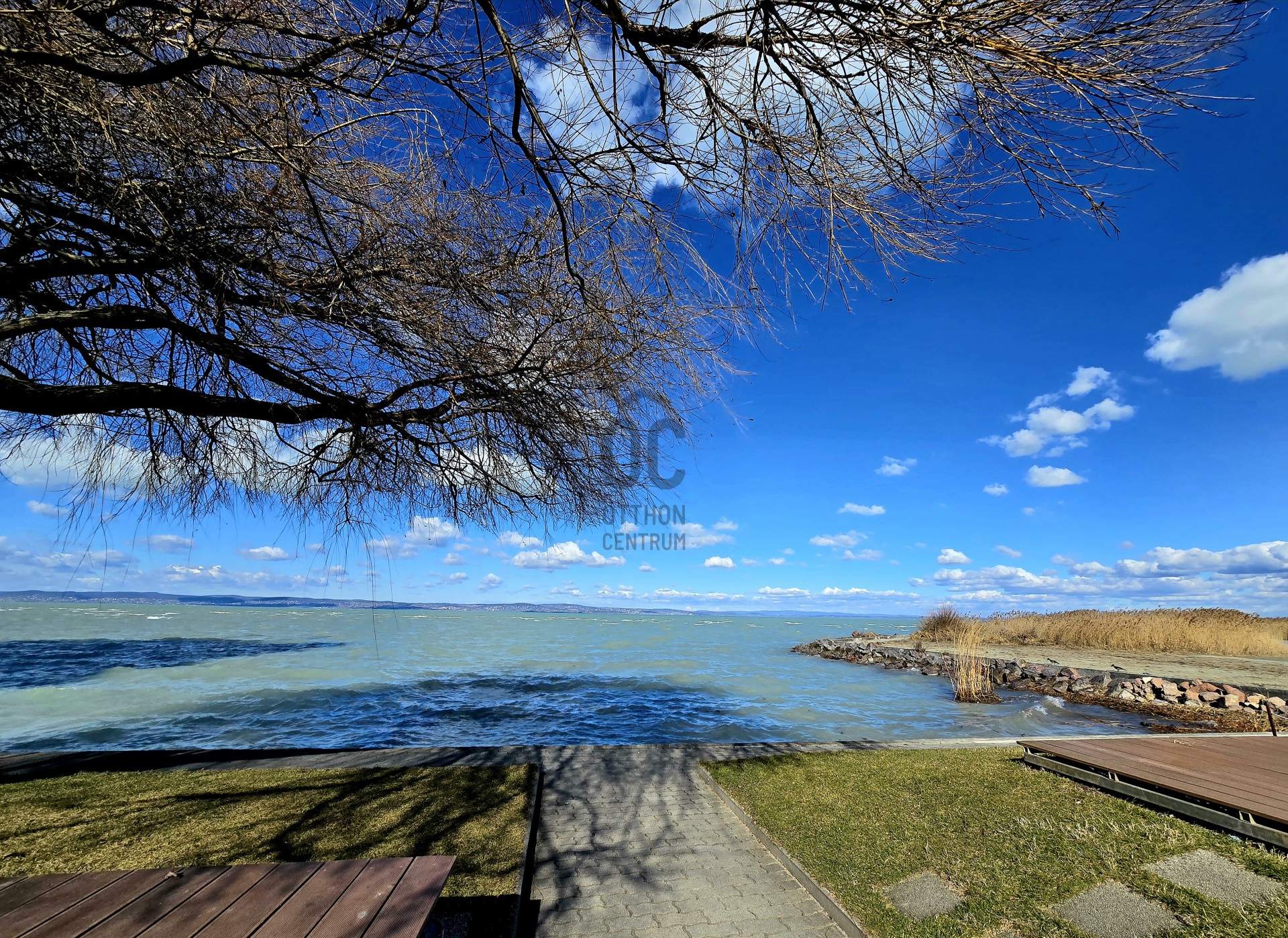 Gallery zoom image
