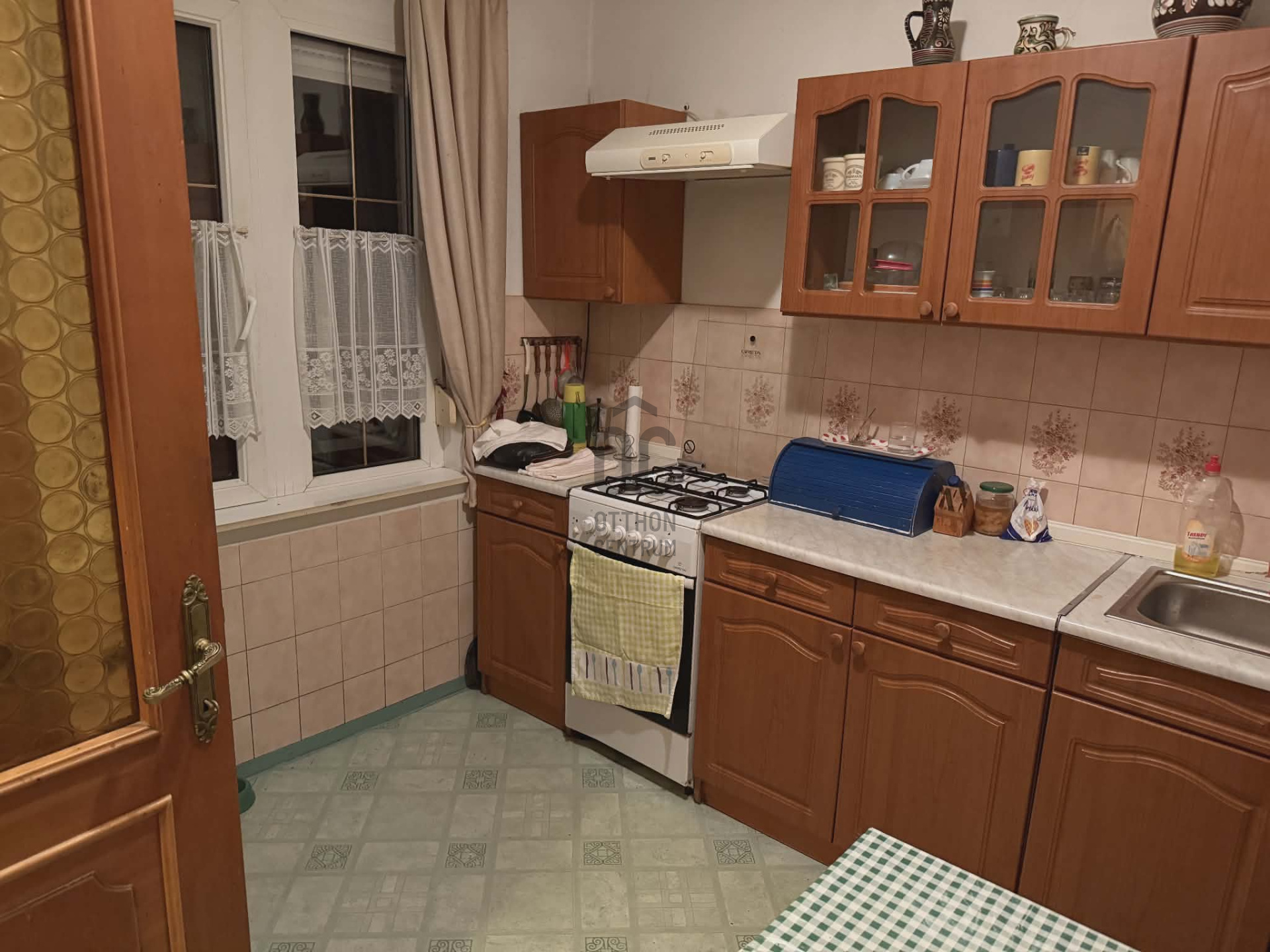 Gallery zoom image