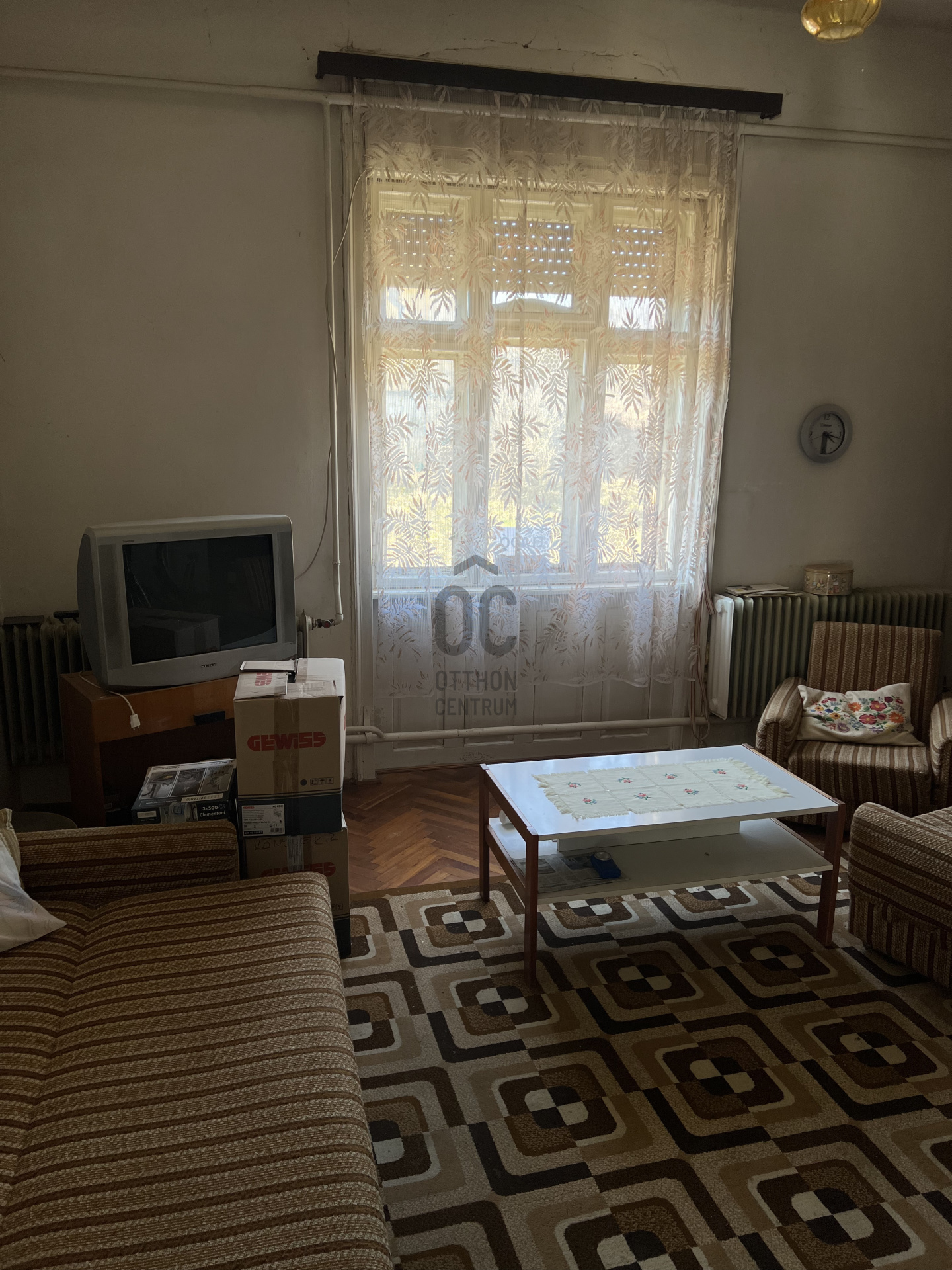 Gallery zoom image