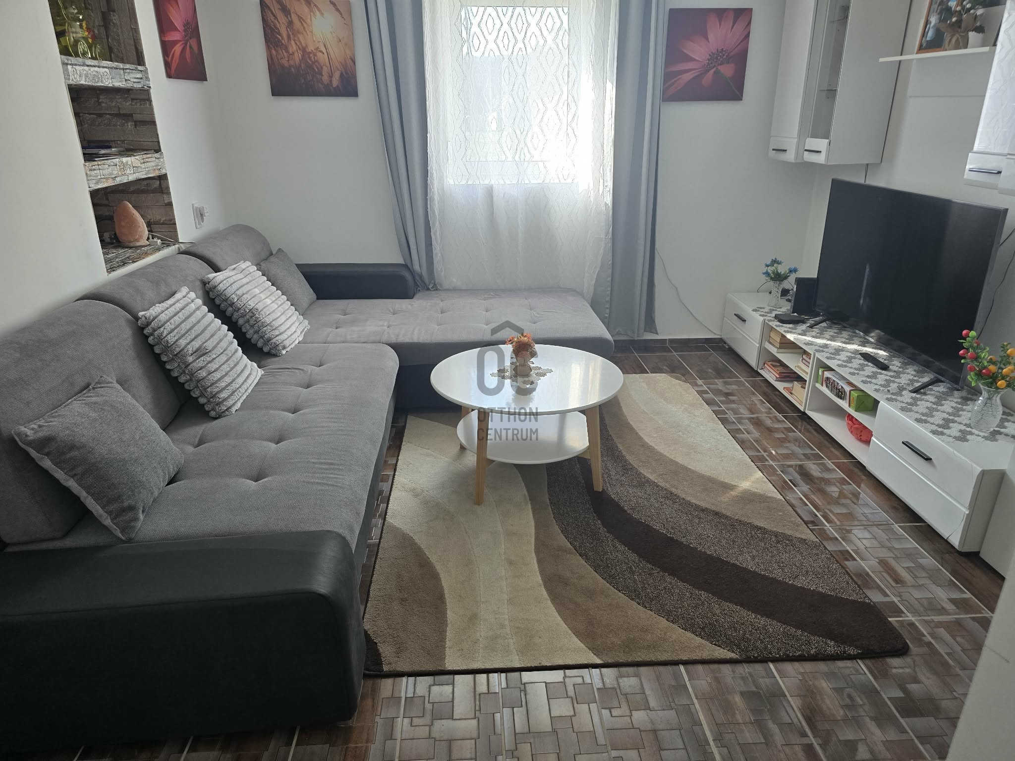 Gallery zoom image
