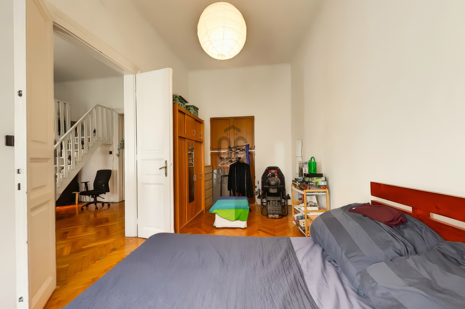 Gallery zoom image