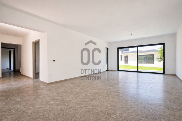 5 bed · 1728m² · Családi ház · 199.000.000 Ft