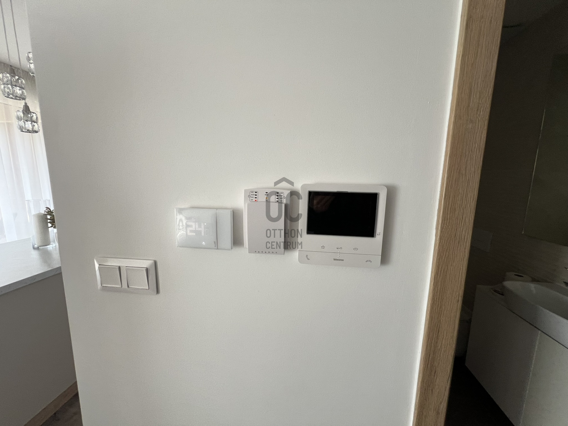 Gallery zoom image