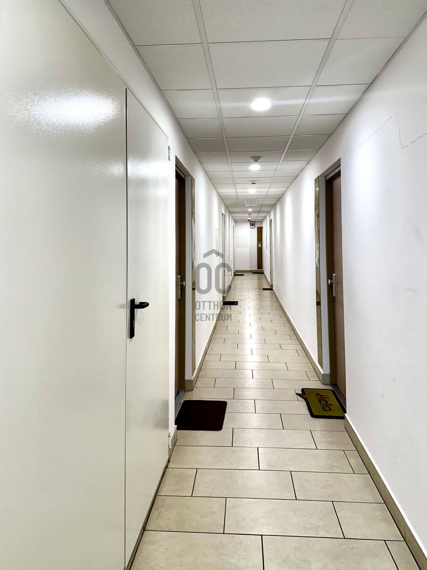 Gallery zoom image