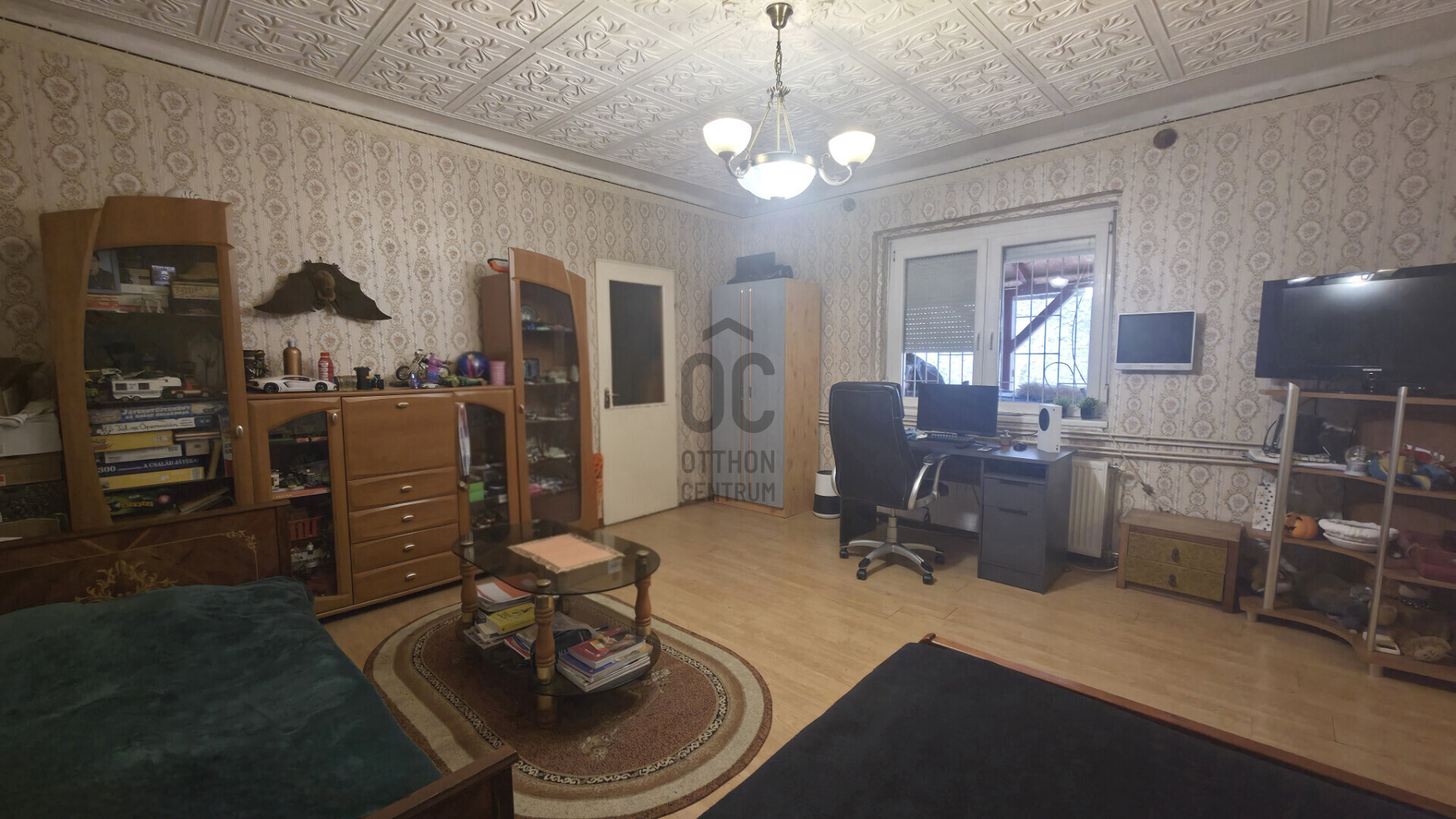 Gallery zoom image