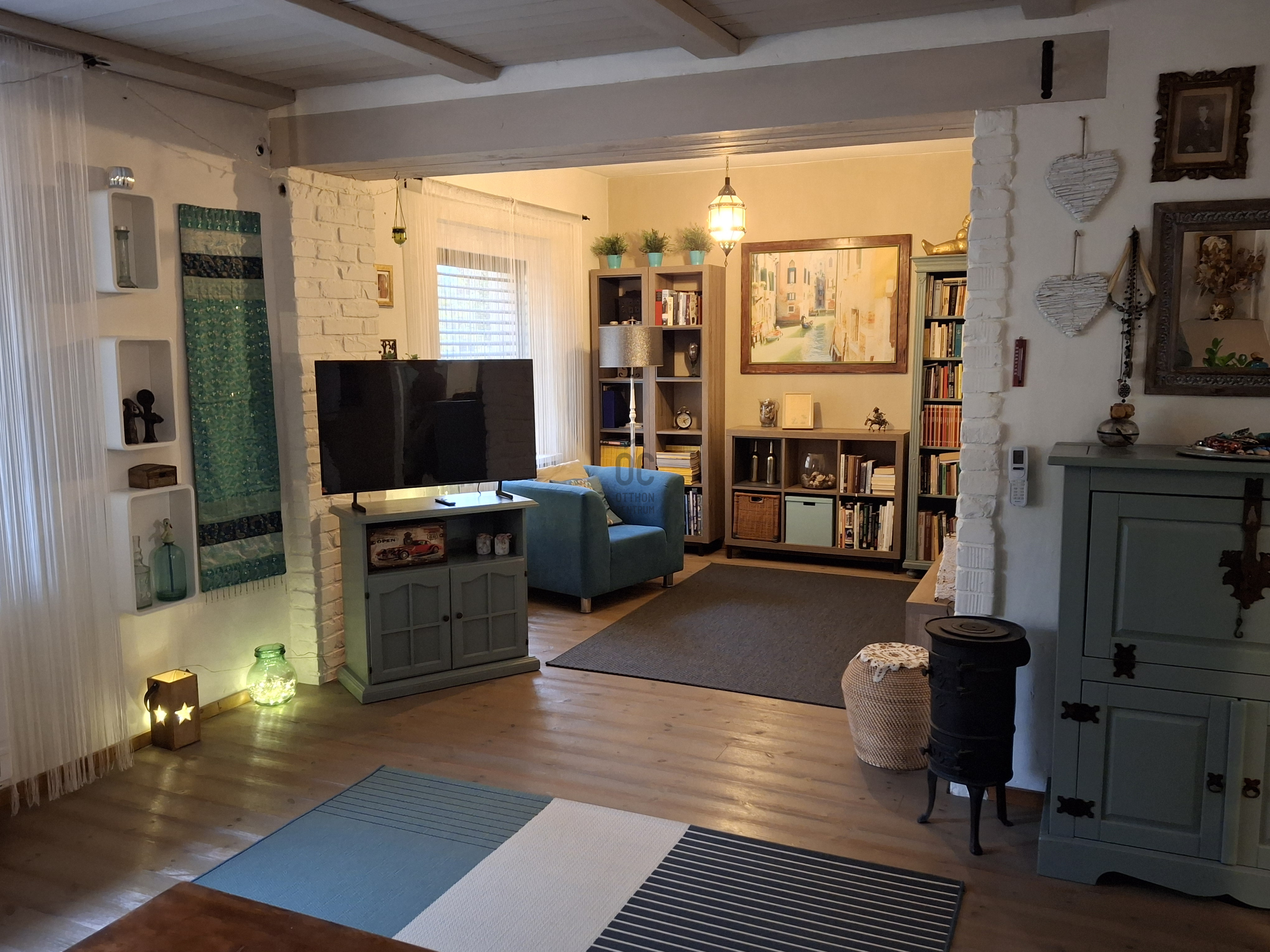 Gallery zoom image