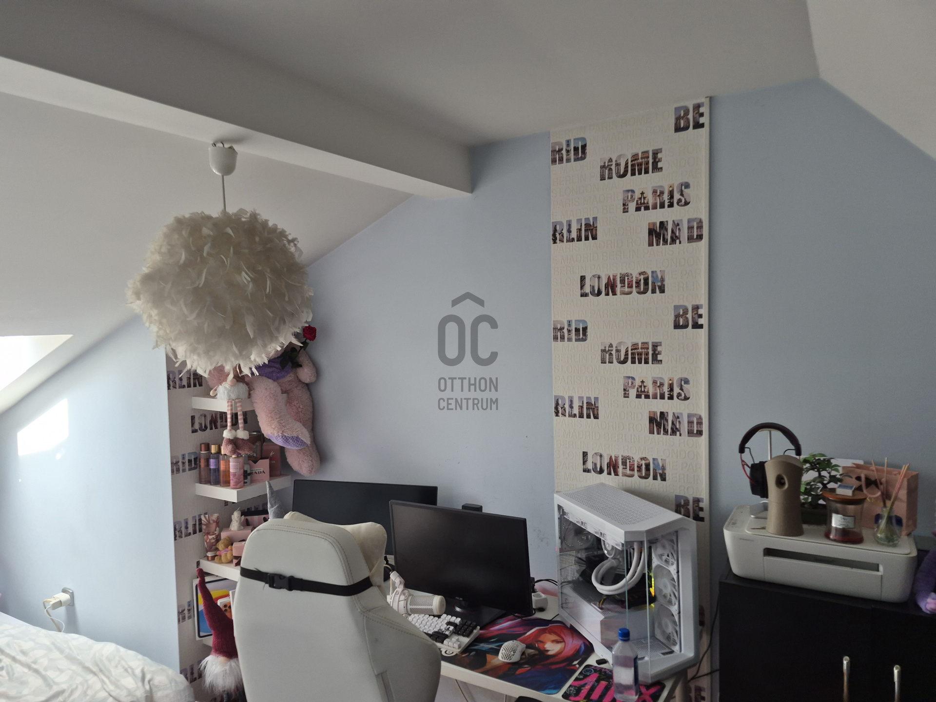 Gallery zoom image