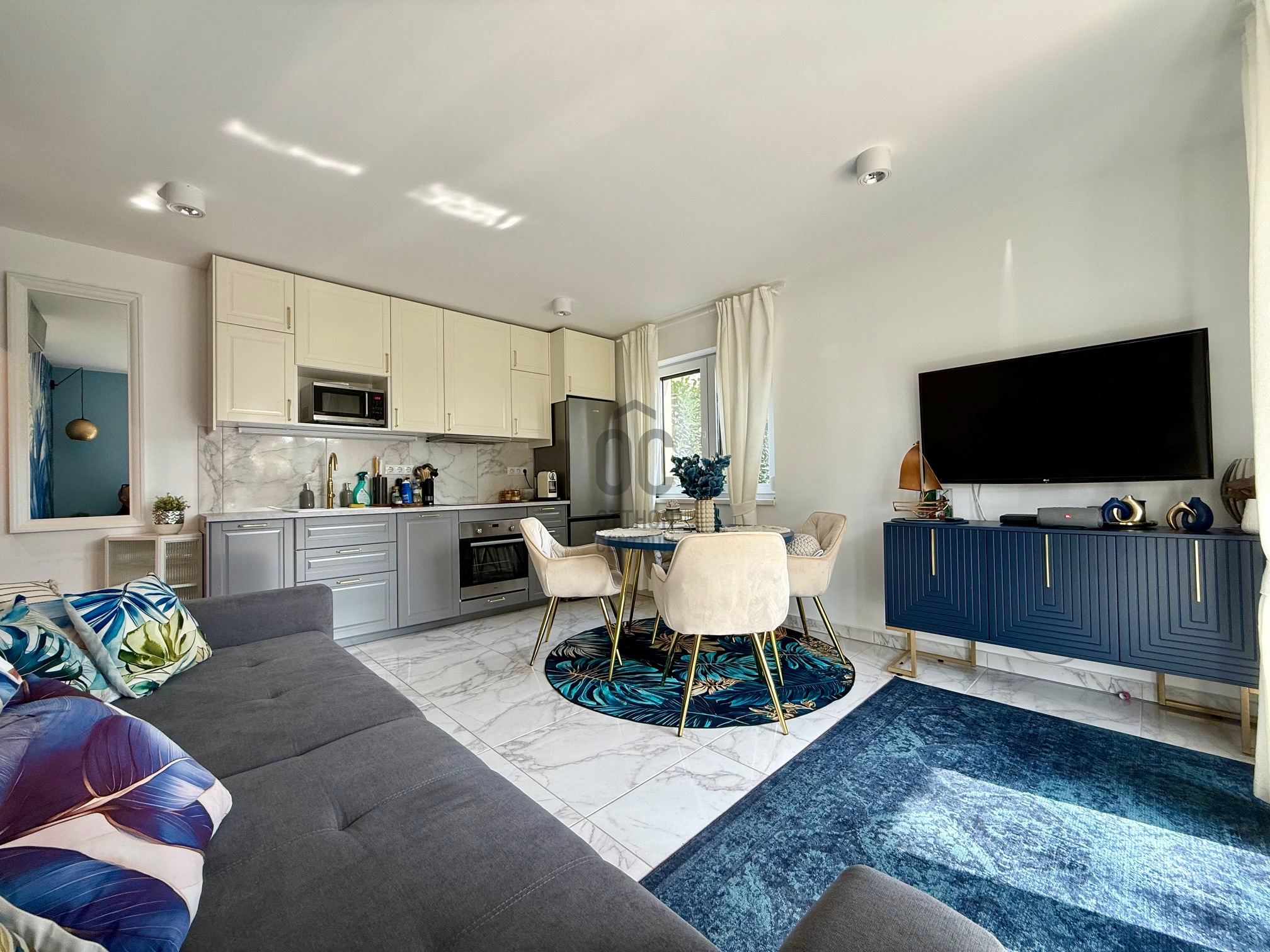 Gallery zoom image