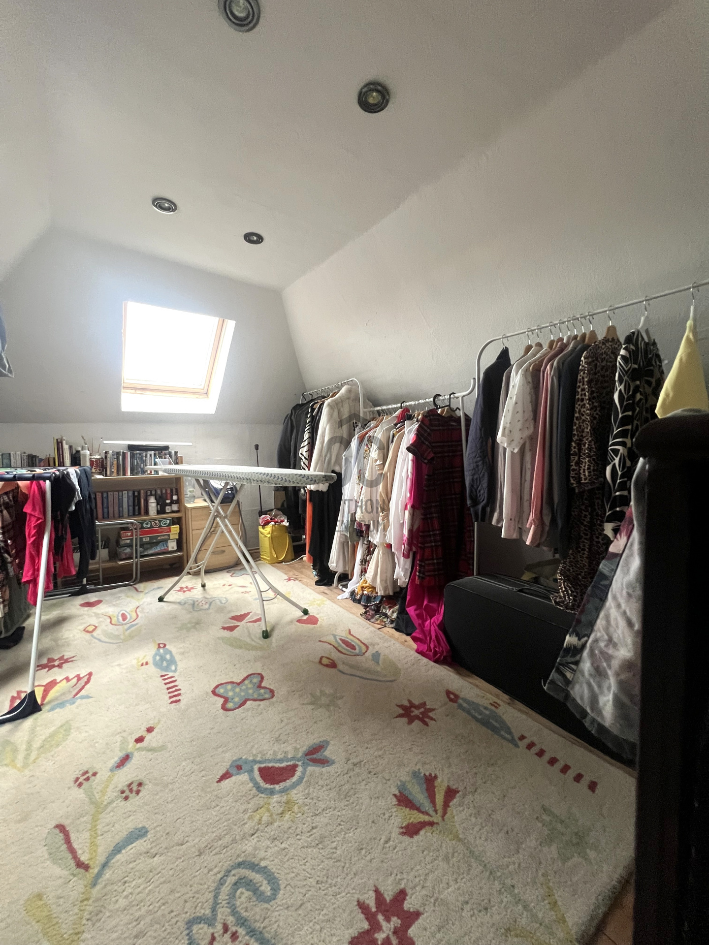 Gallery zoom image