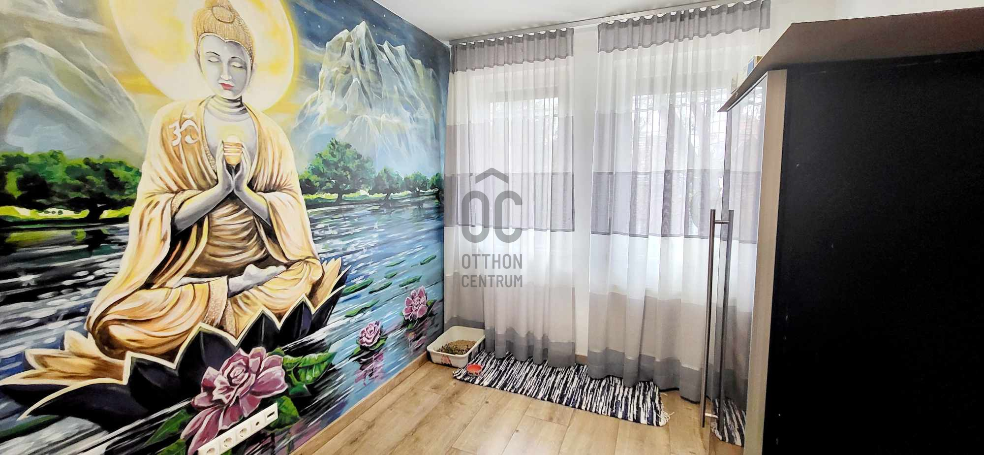 Gallery zoom image