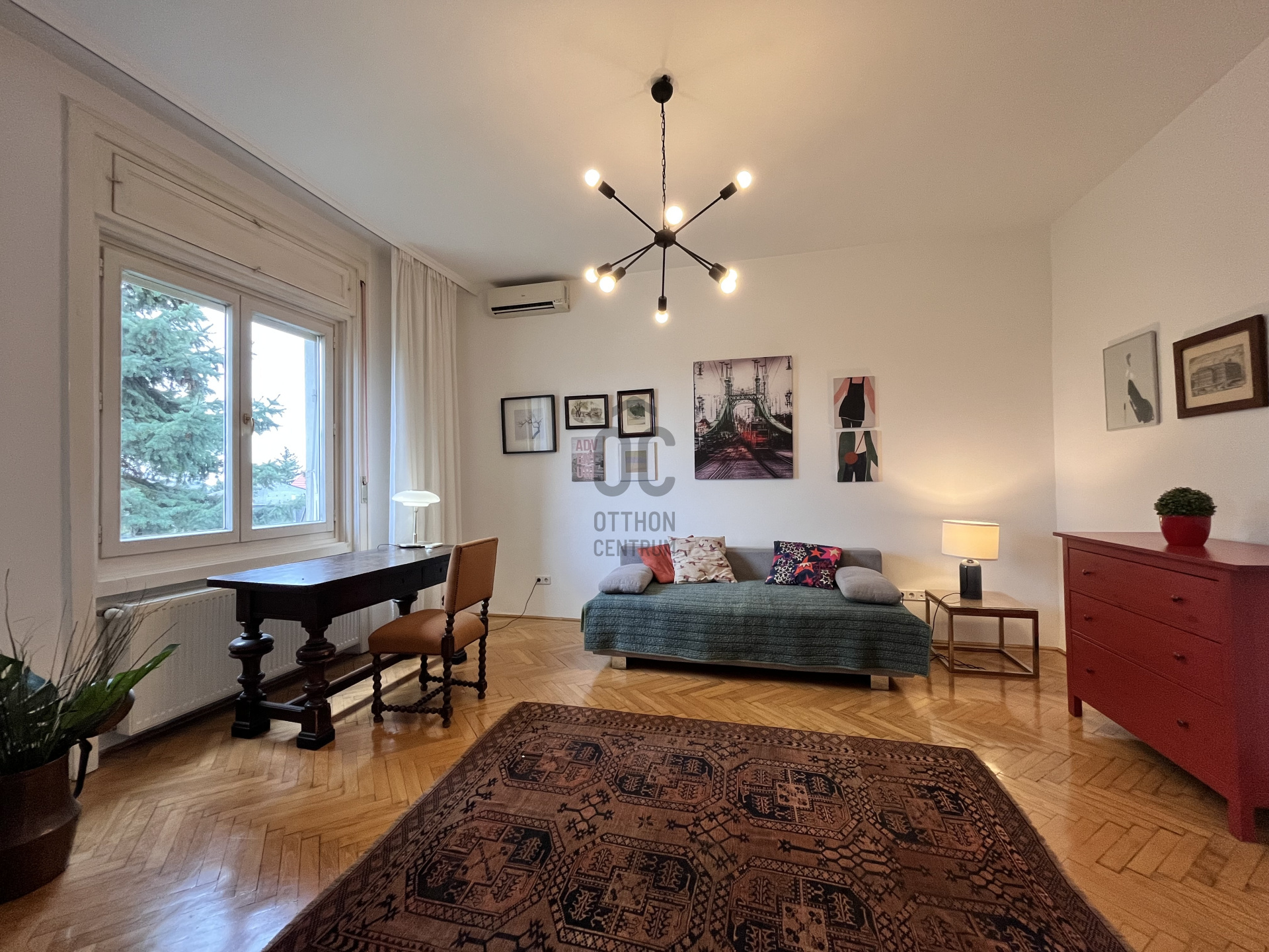 Gallery zoom image