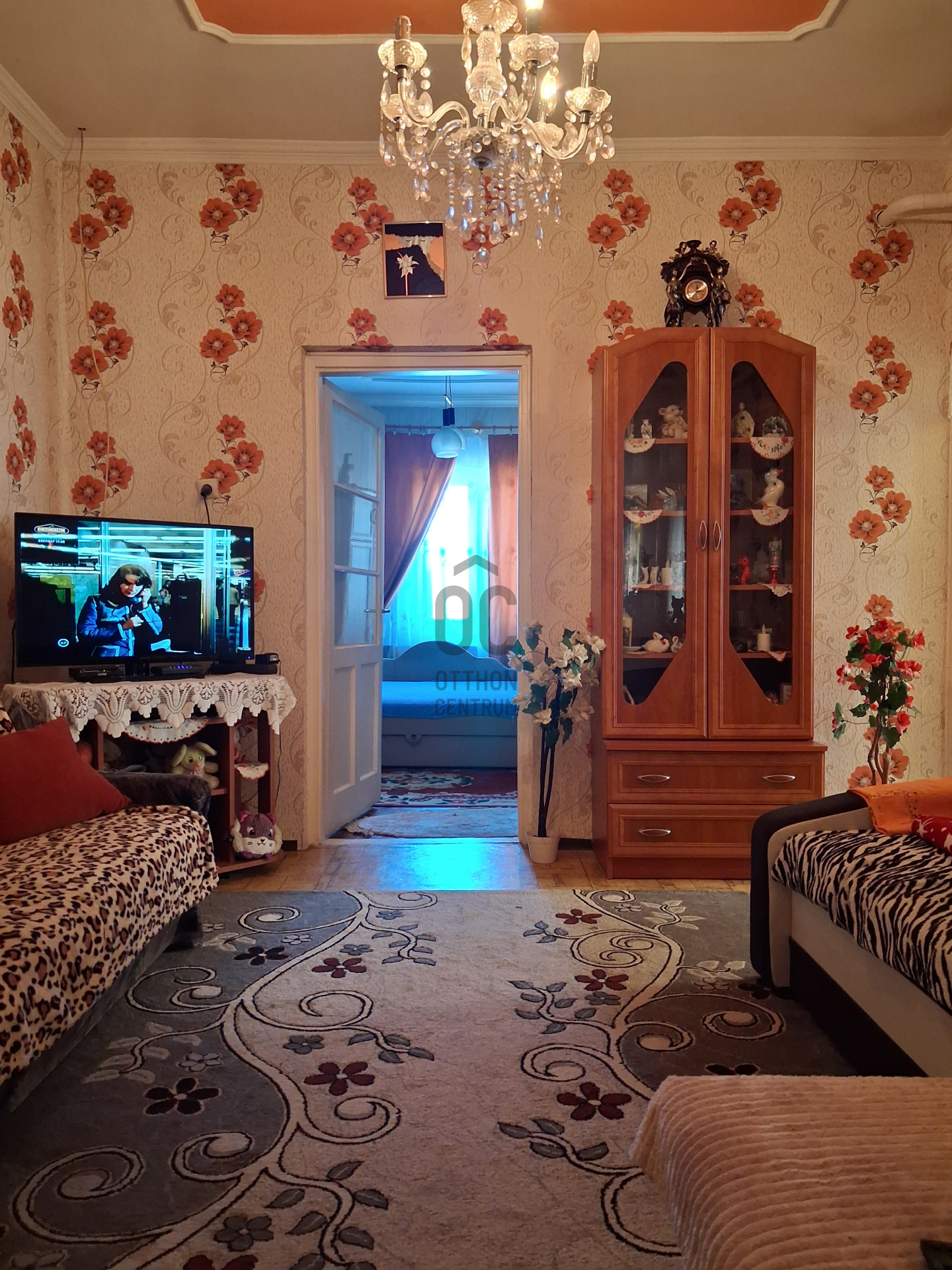 Gallery zoom image