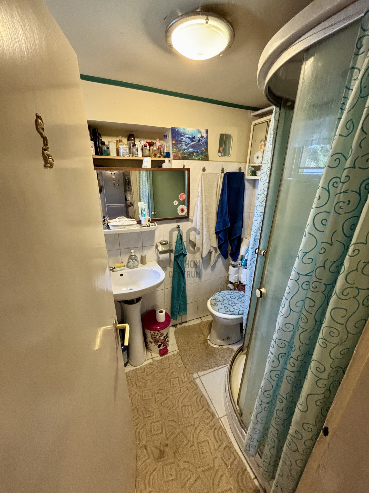 Gallery zoom image