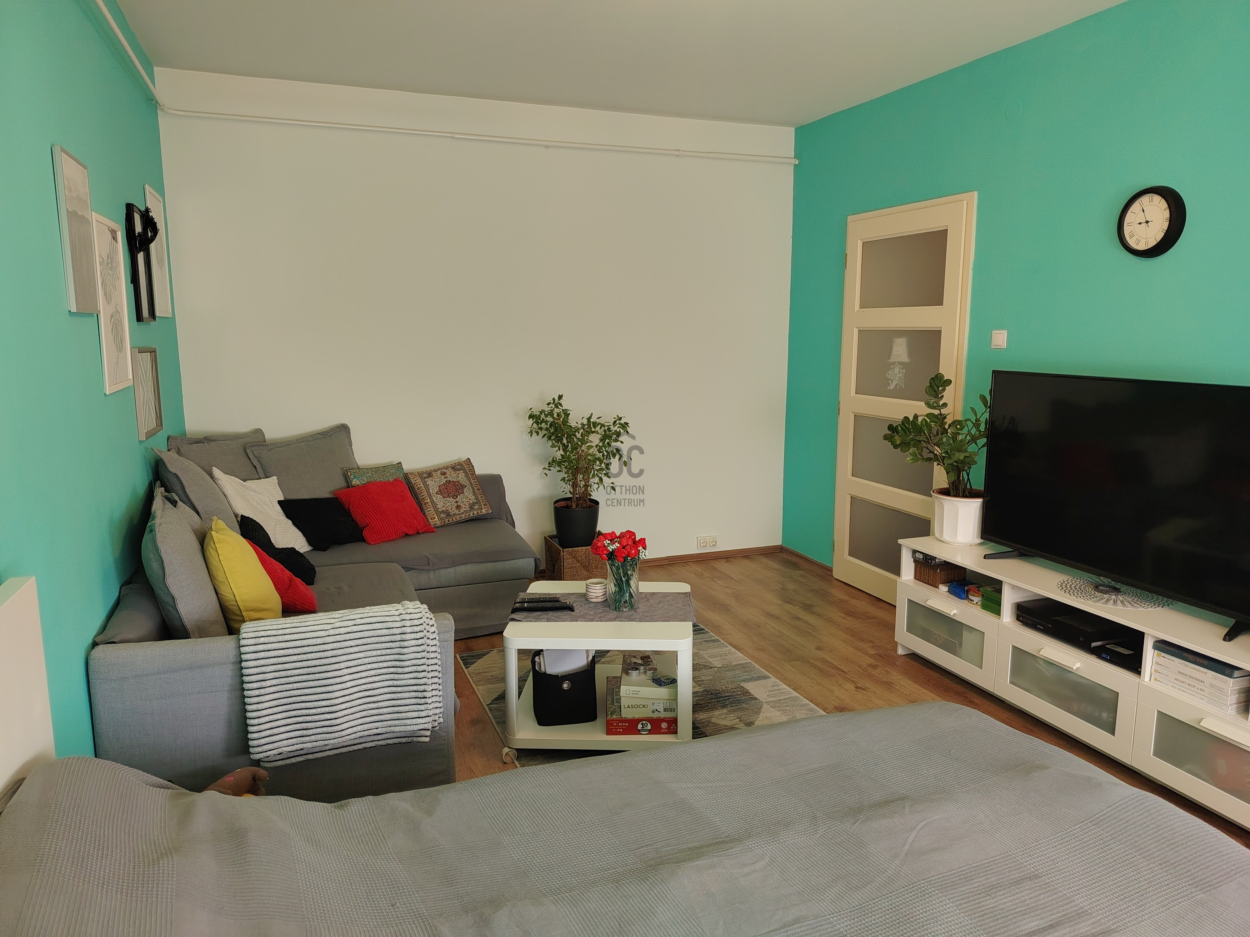Gallery zoom image