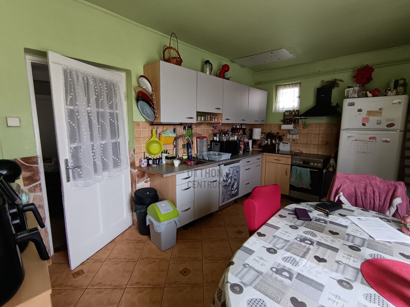Gallery zoom image