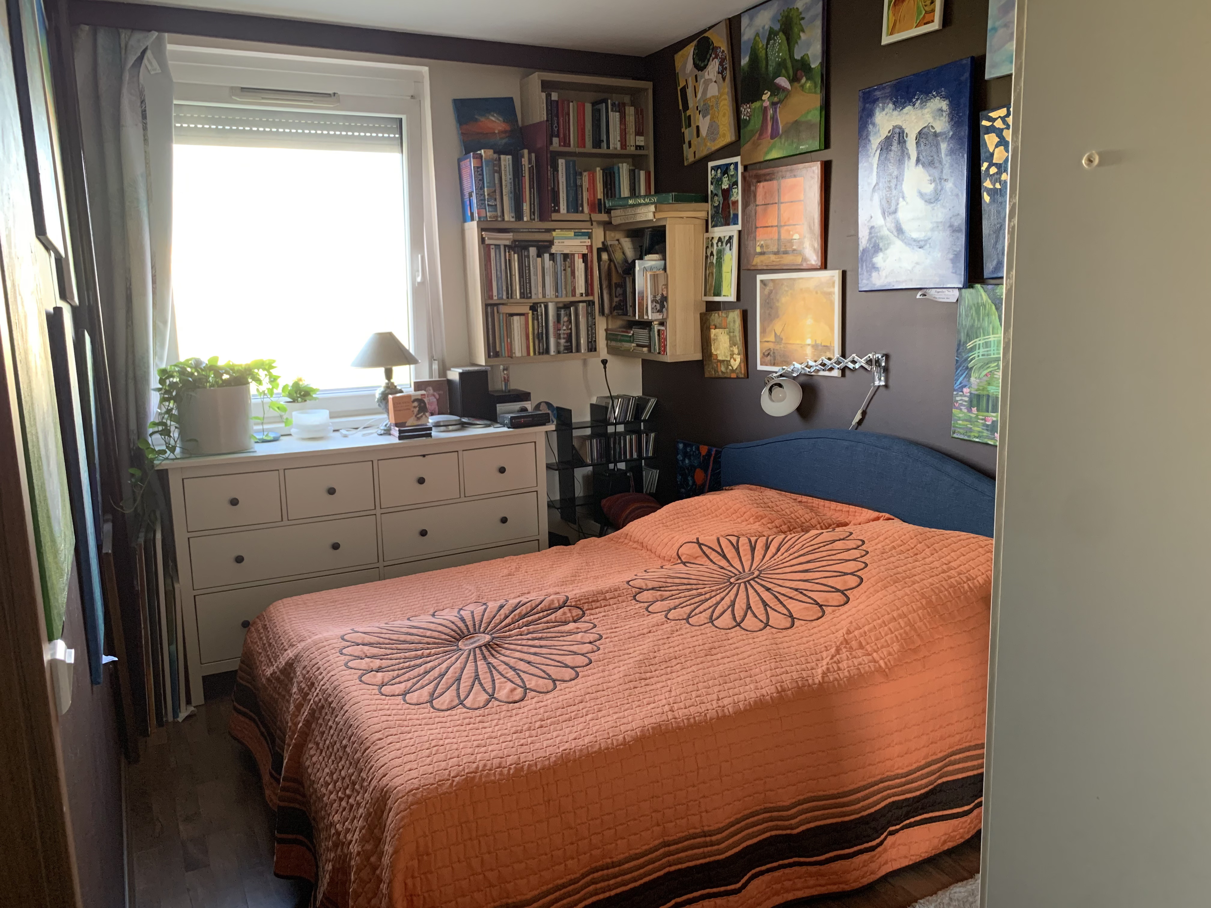 Gallery zoom image