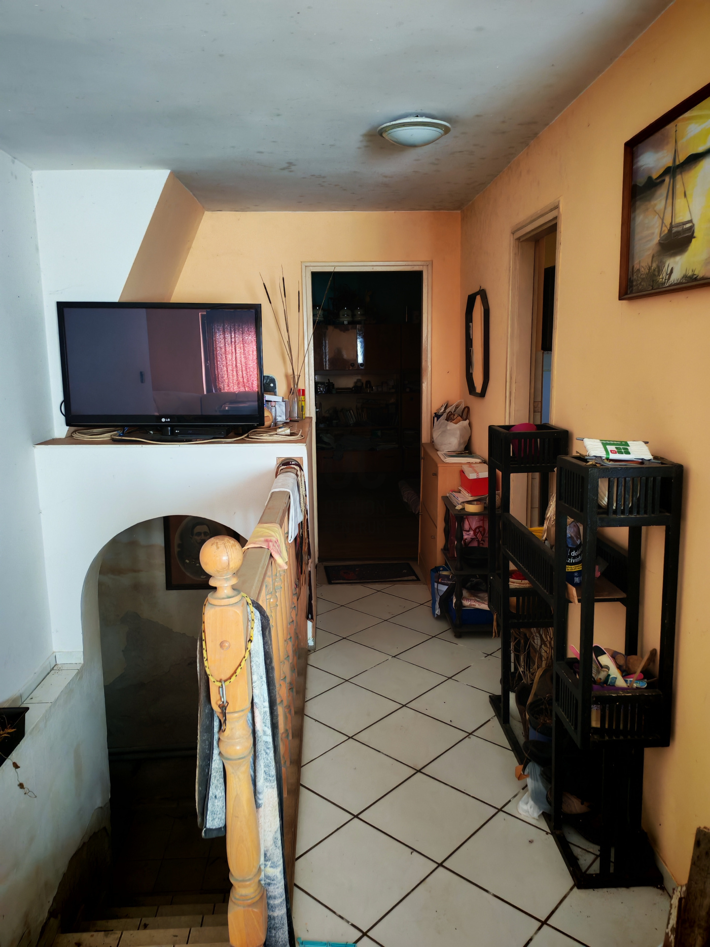 Gallery zoom image