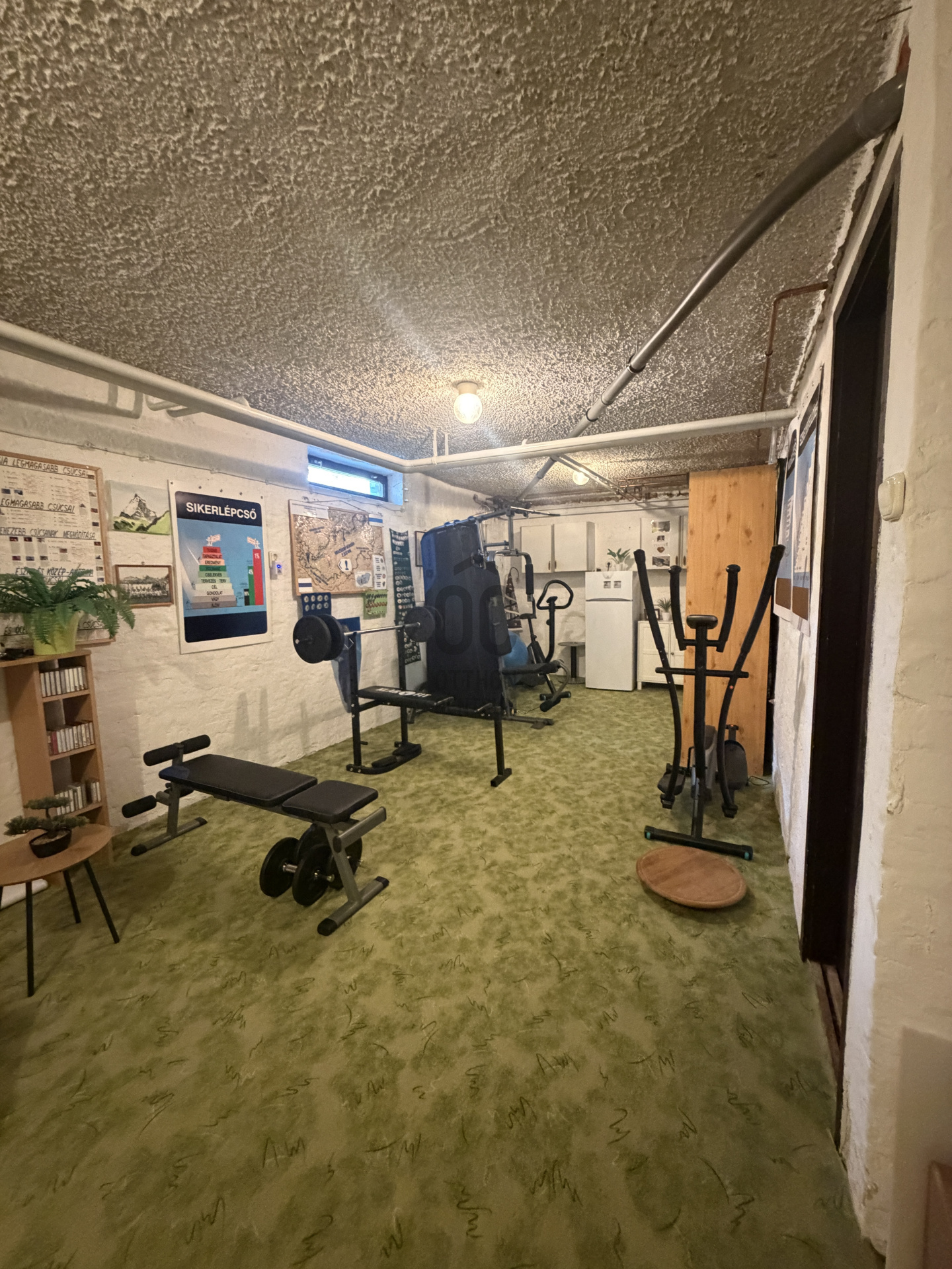 Gallery zoom image