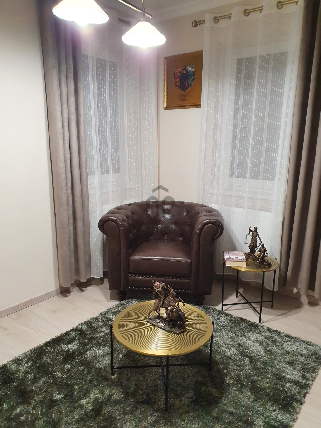 Gallery zoom image