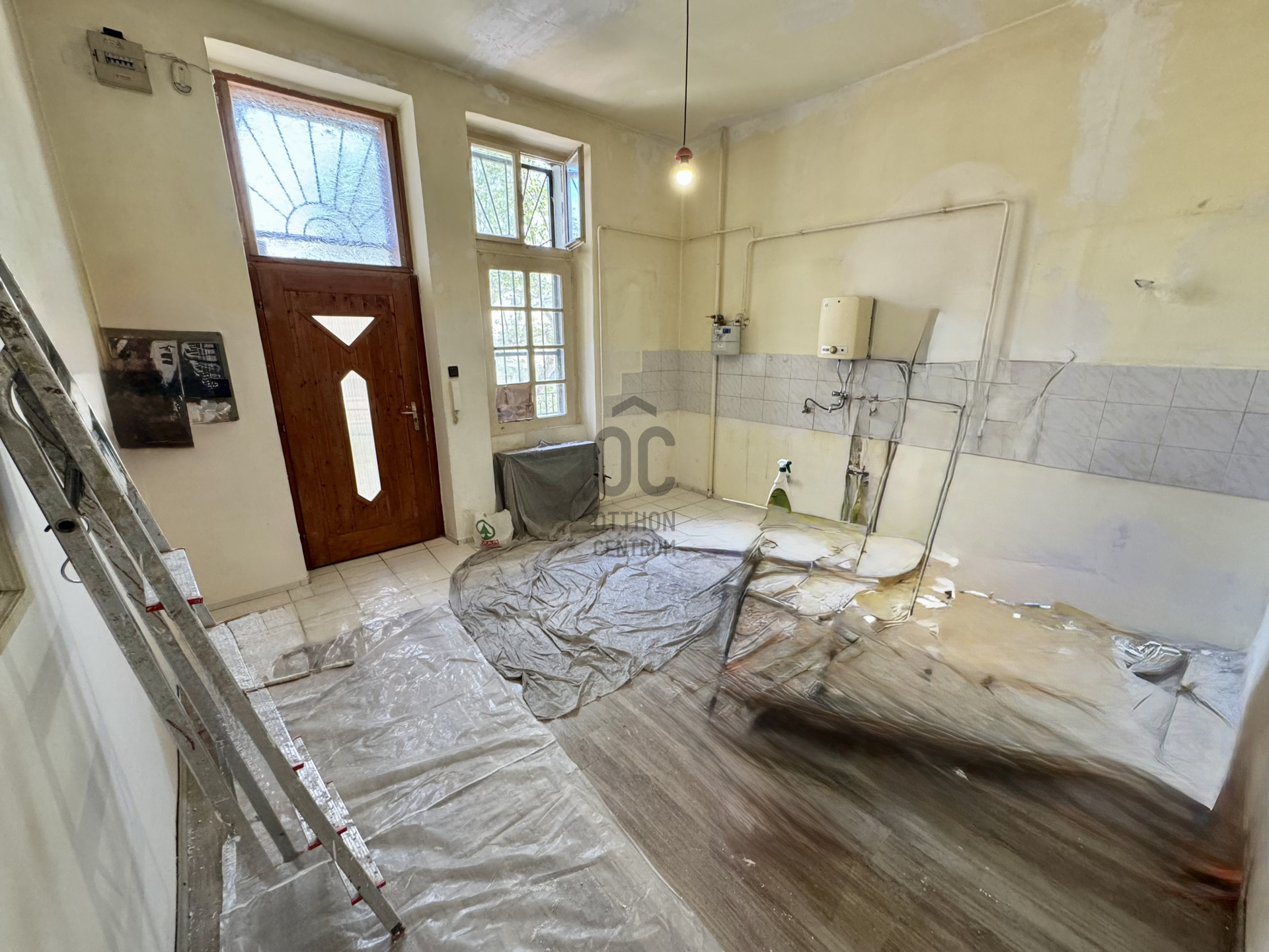 Gallery zoom image