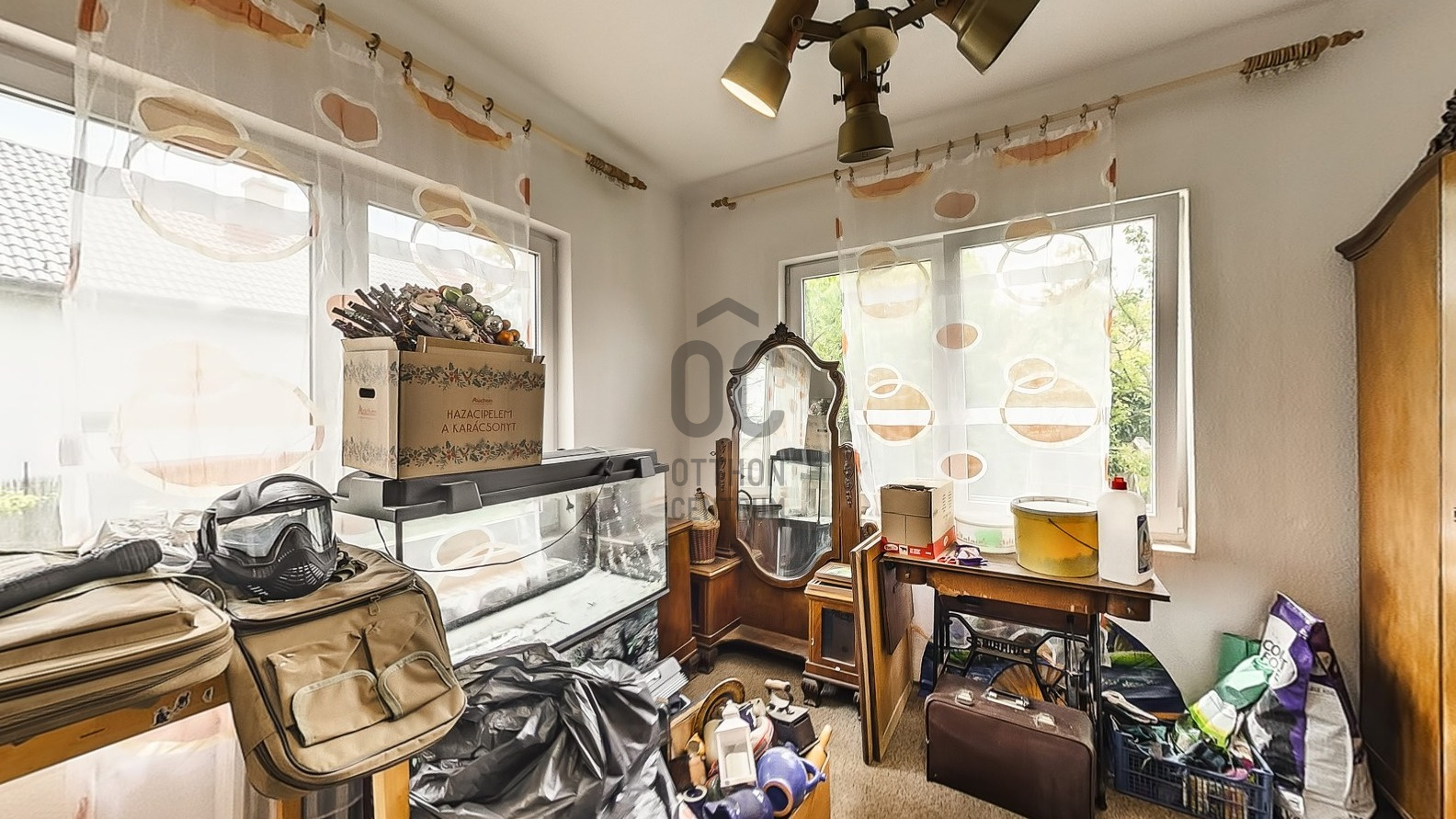 Gallery zoom image