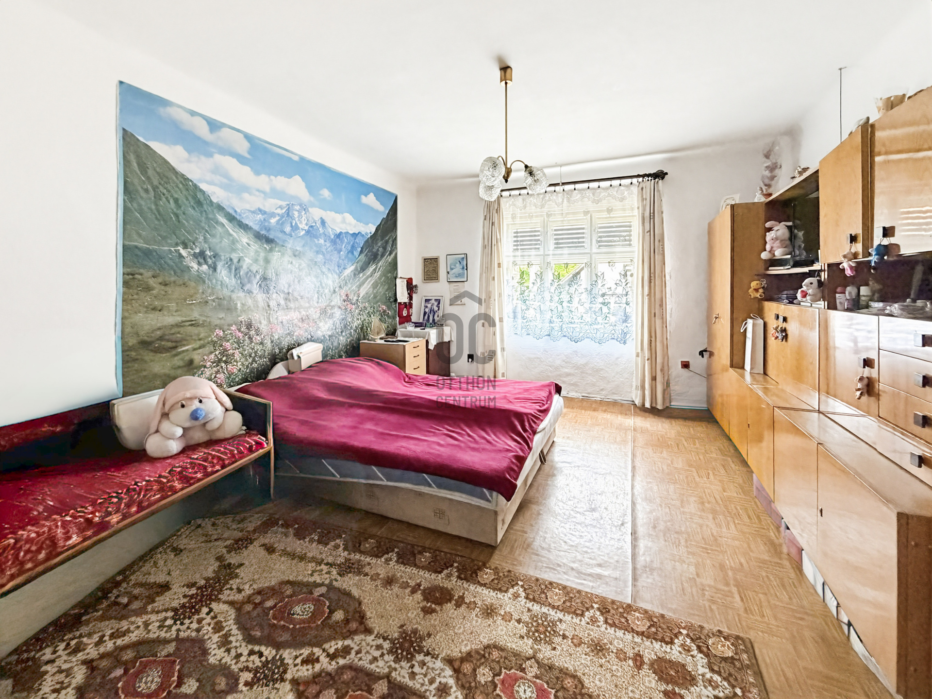 Gallery zoom image