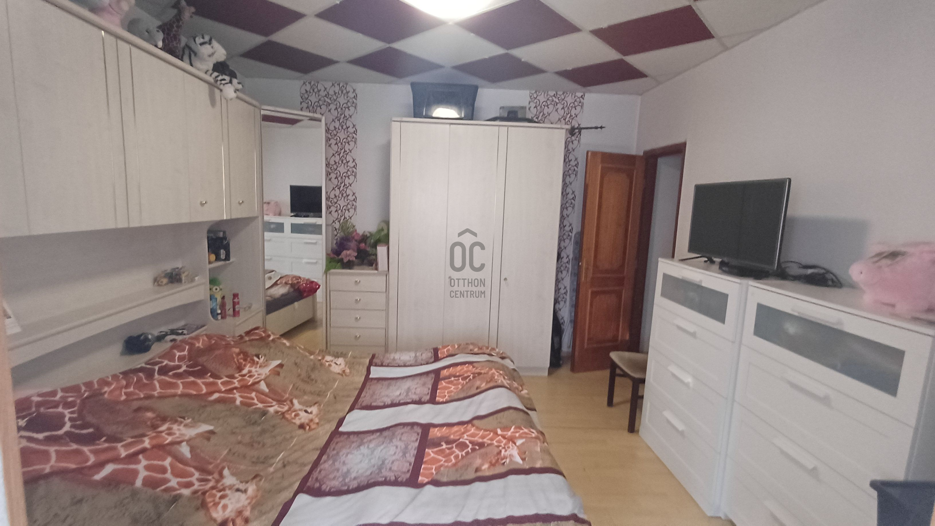 Gallery zoom image