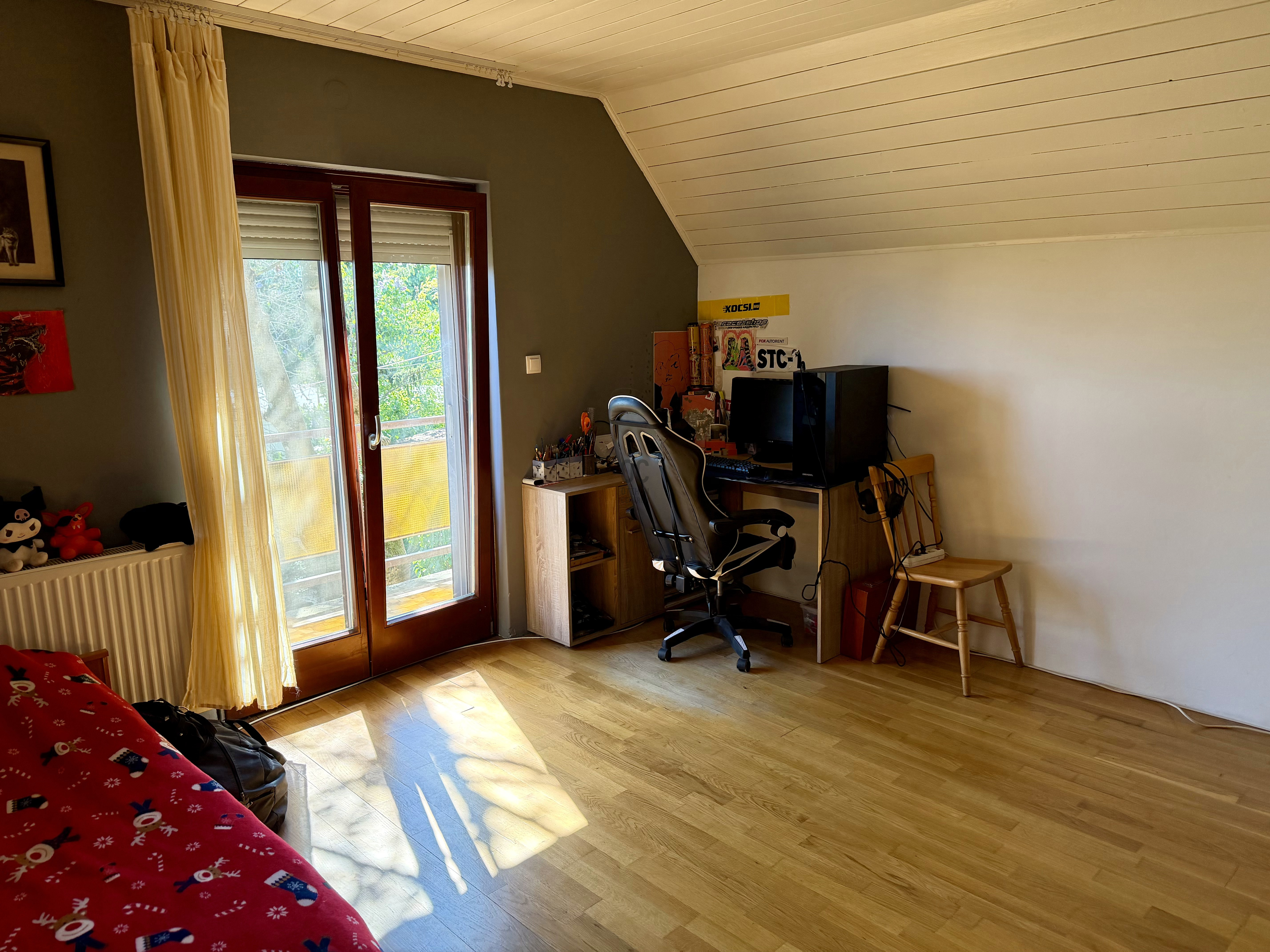 Gallery zoom image